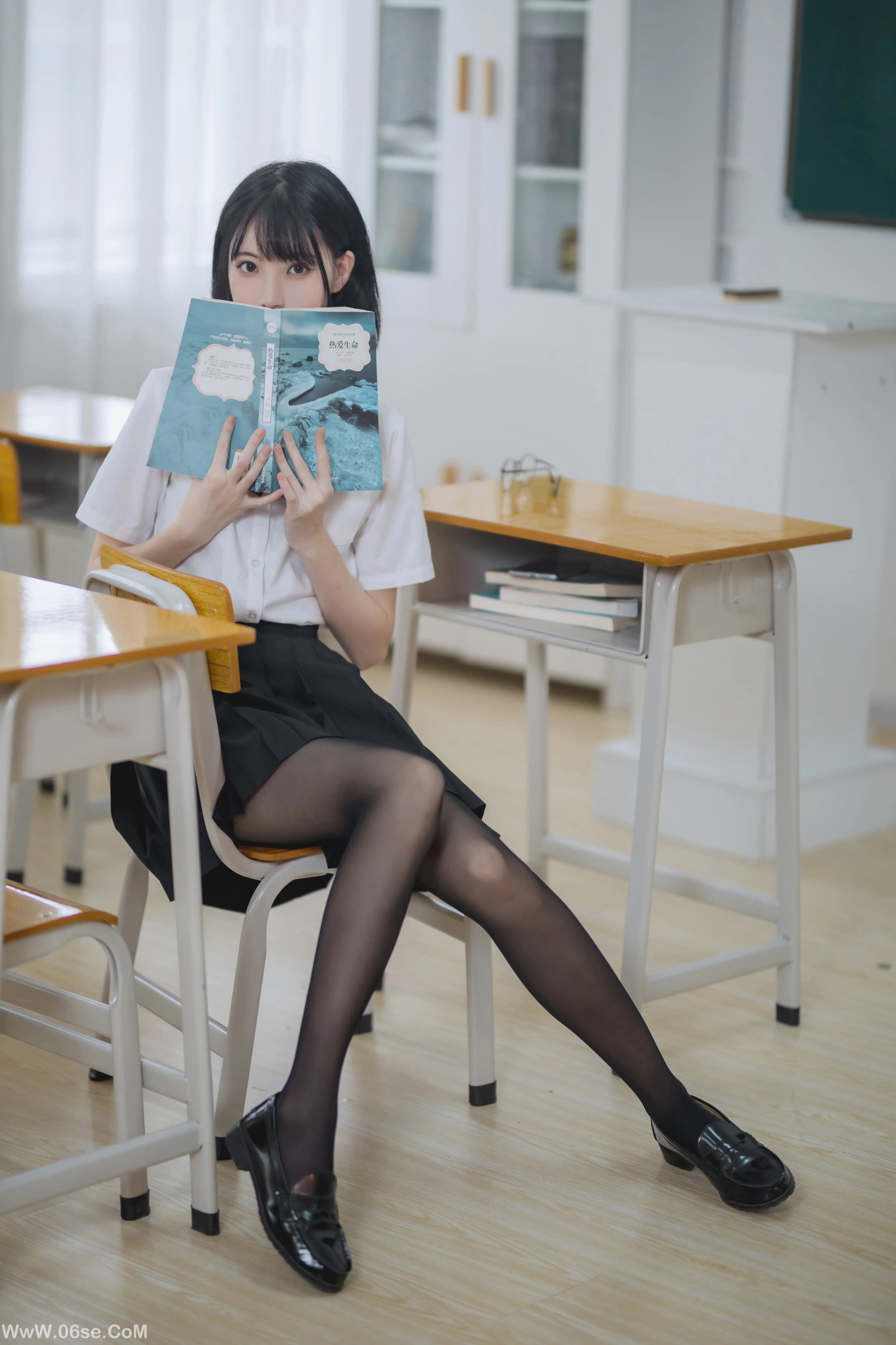 图片[38]-许岚LAN 教室jk黑丝-六色网