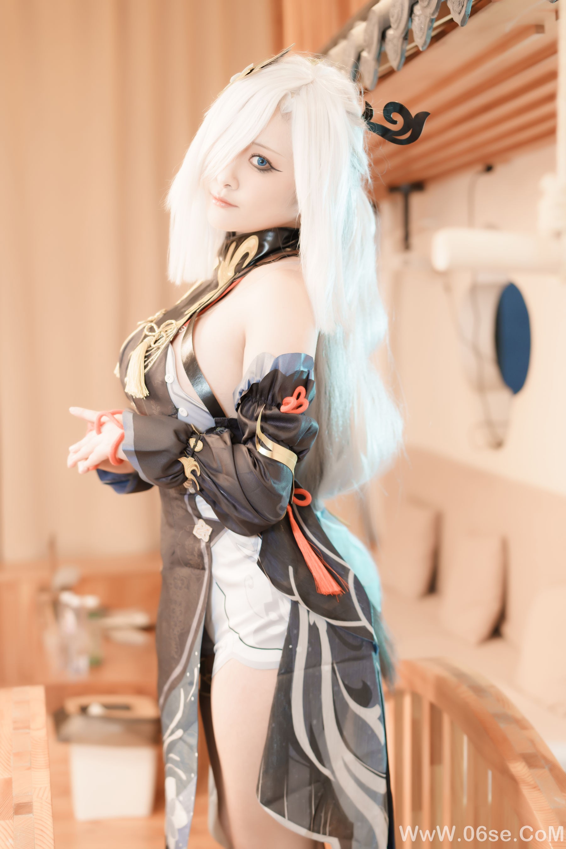 动漫博主 洛璃LoLiSAMA - 申鹤 [52P]-六色网