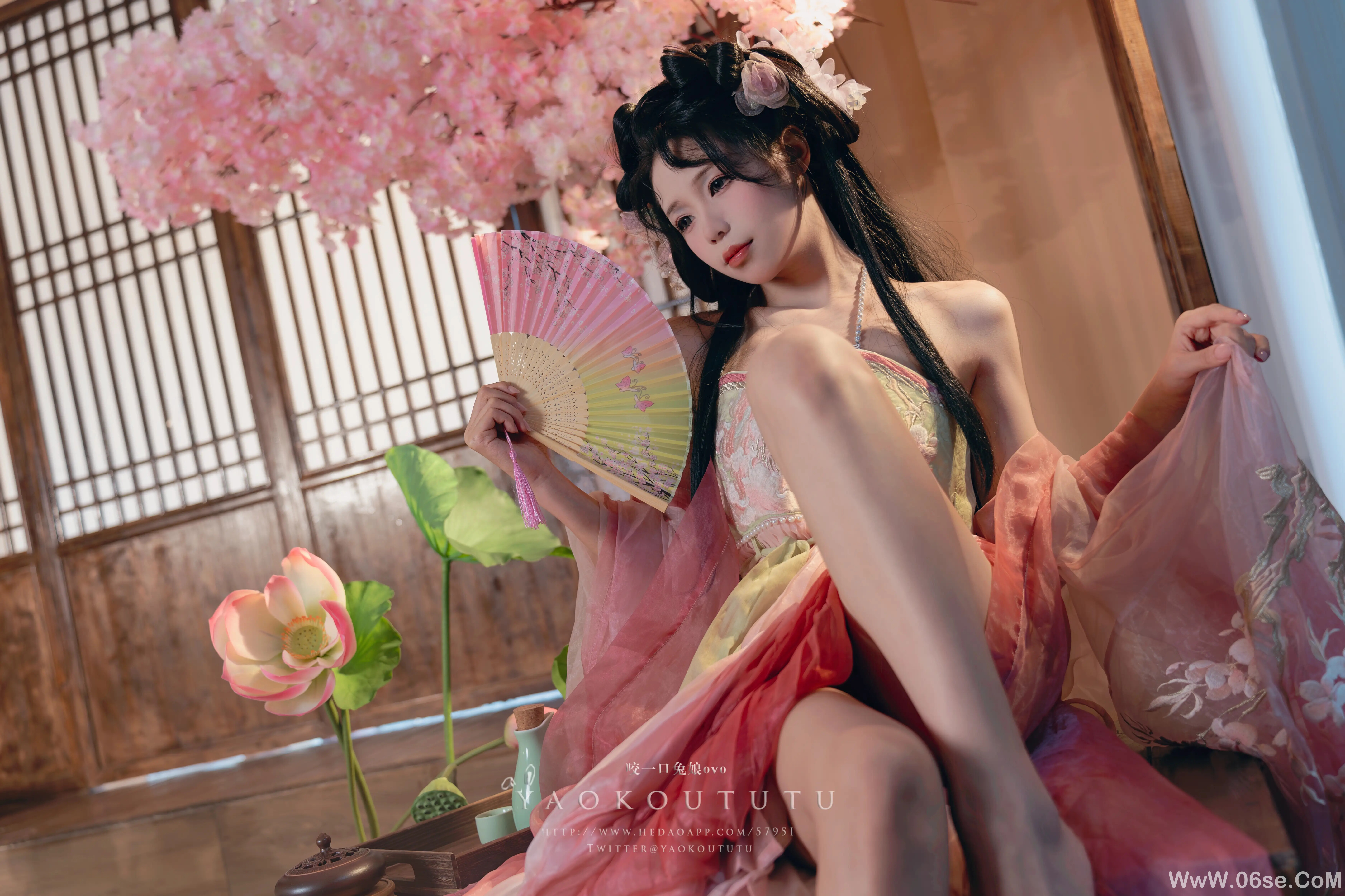 图片[4]-咬一口兔娘 游园惊梦-六色网