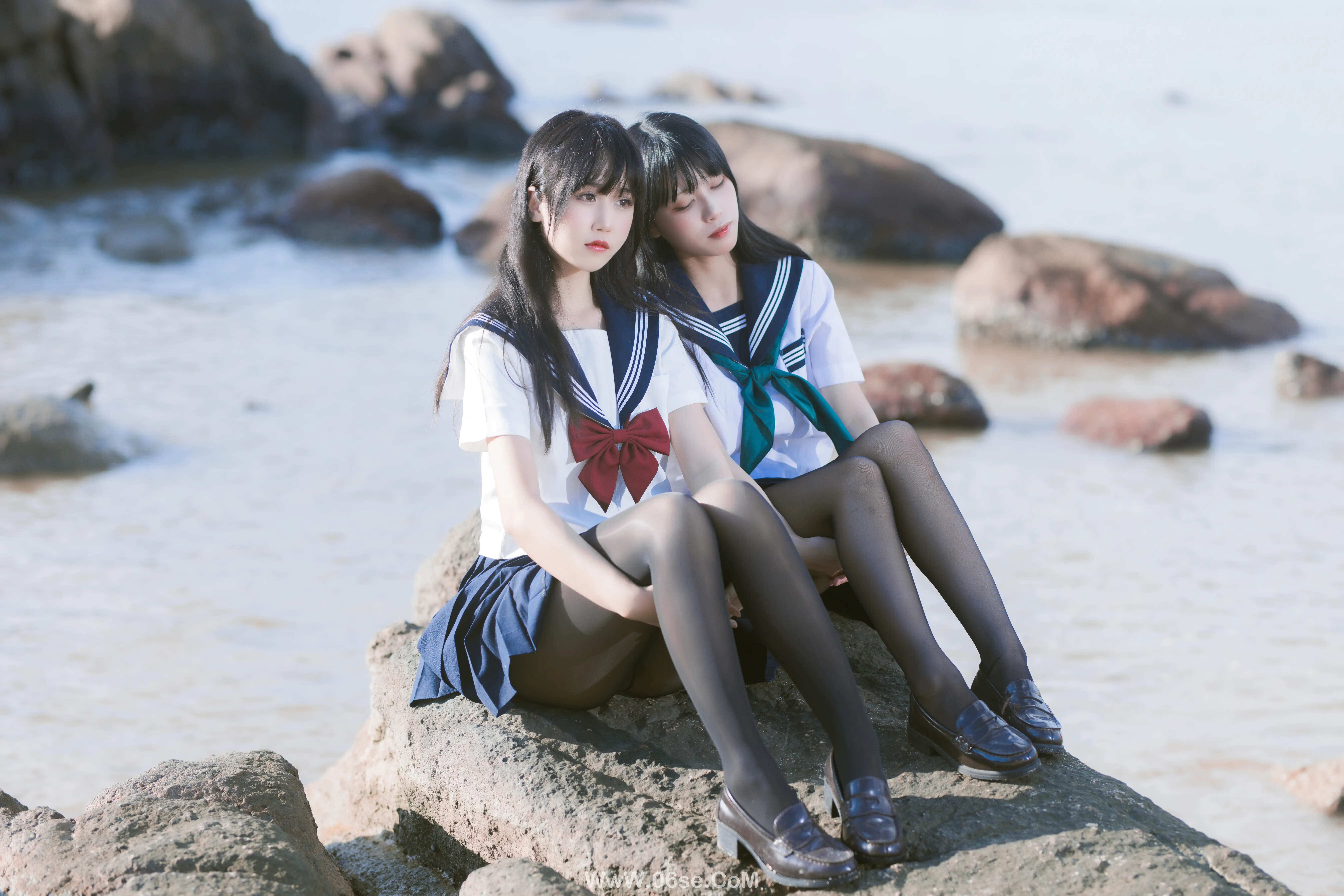 图片[15]-不呆猫 – 水手服百合黑丝 (&三無人型)-六色网
