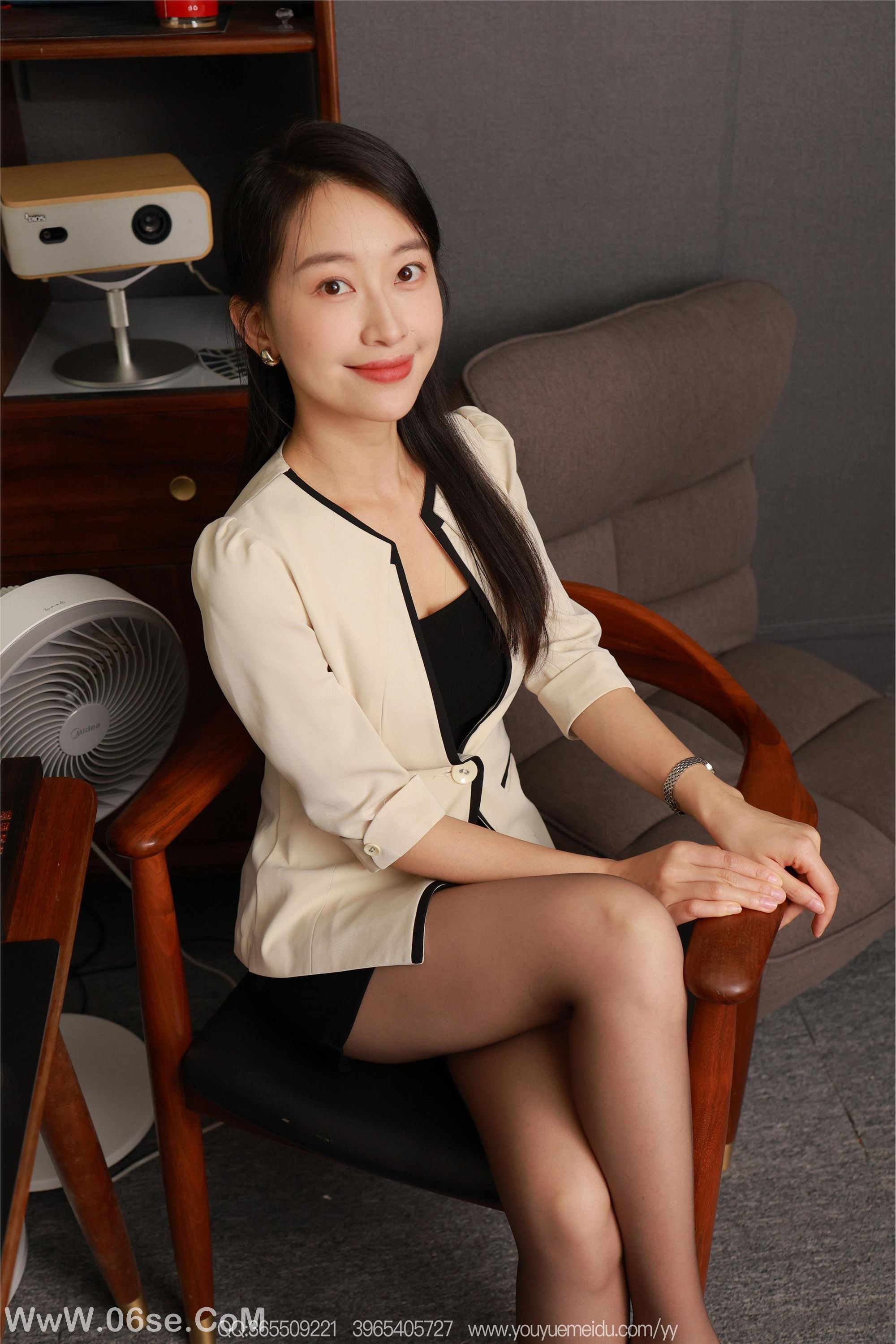 图片[64]-IESS异思趣向 2025.10.28 丝享家 2196 小婕温柔OL风[104P]-六色网