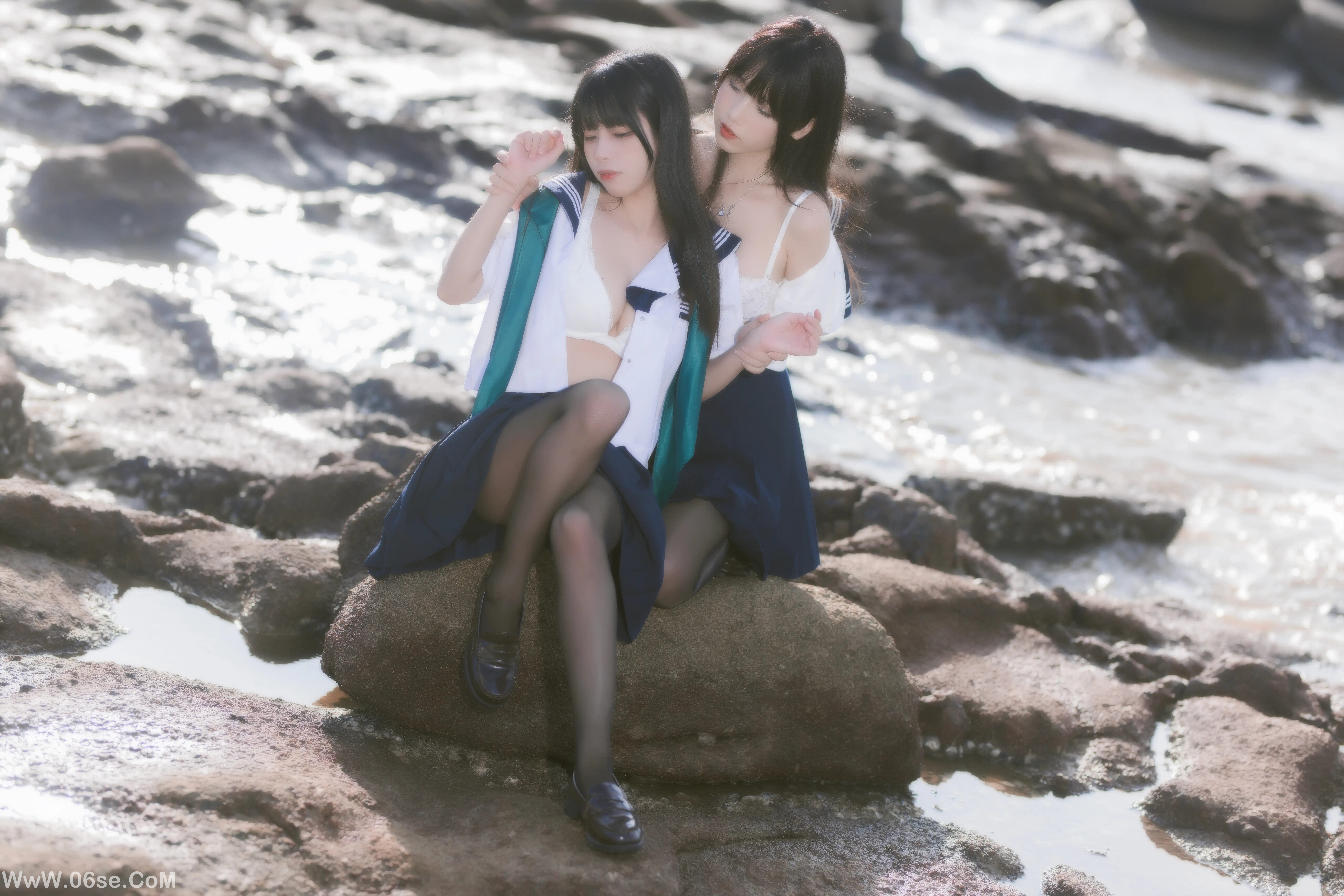 图片[20]-不呆猫 – 水手服百合黑丝 (&三無人型)-六色网