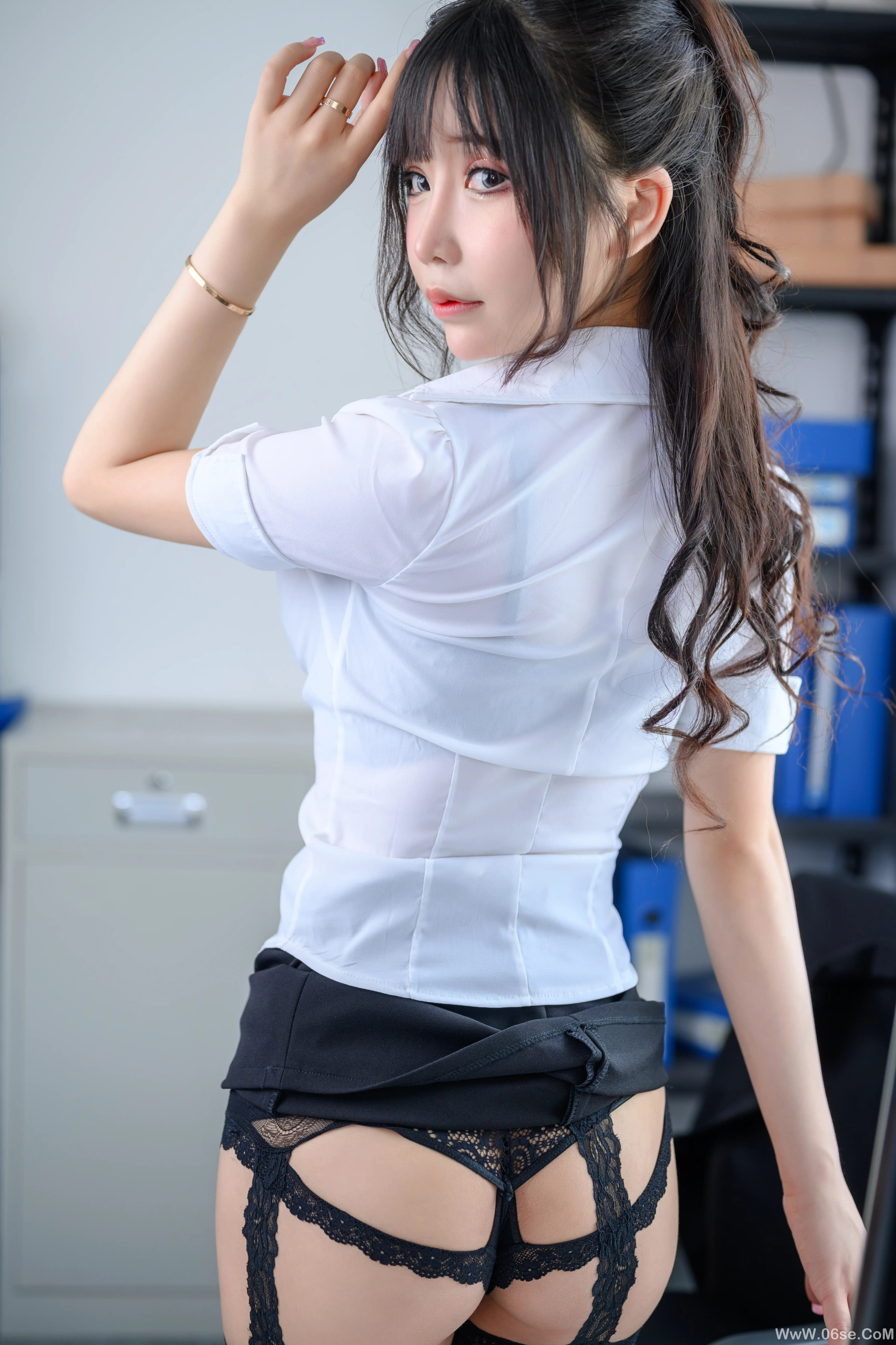 图片[35]-抱走莫子 – OL太太-六色网