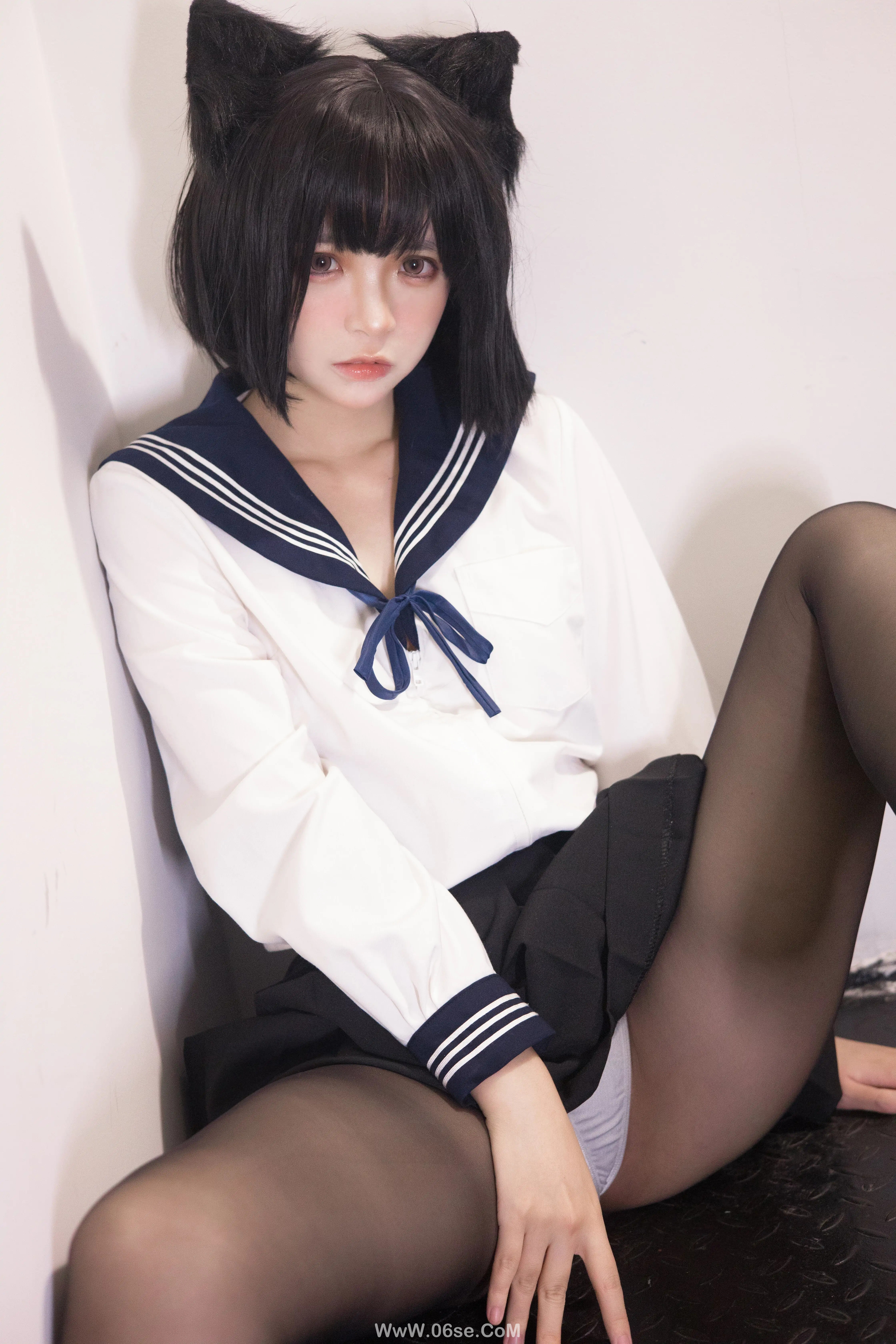 图片[7]-疯猫ss 制服少女-六色网