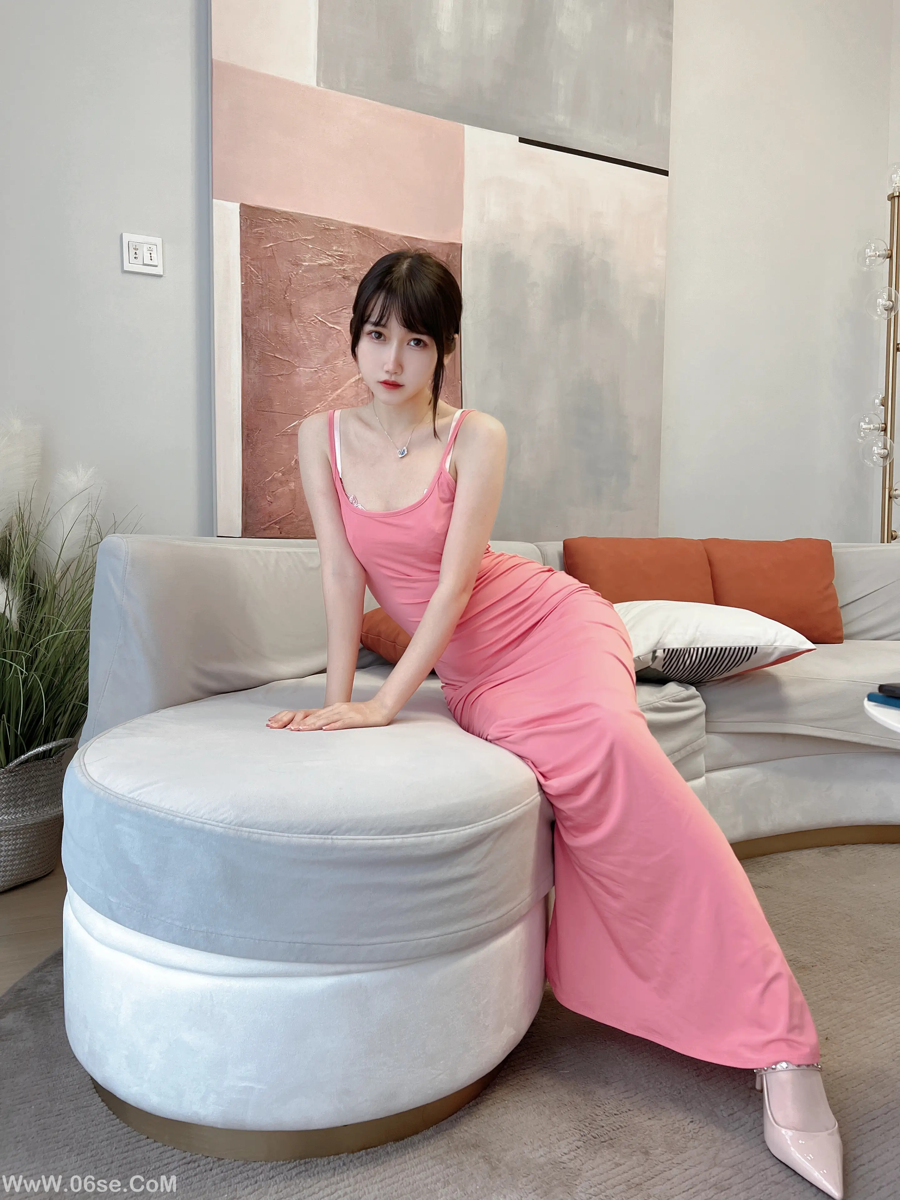 图片[4]-不呆猫 – 浴室粉色激凸人妻-六色网
