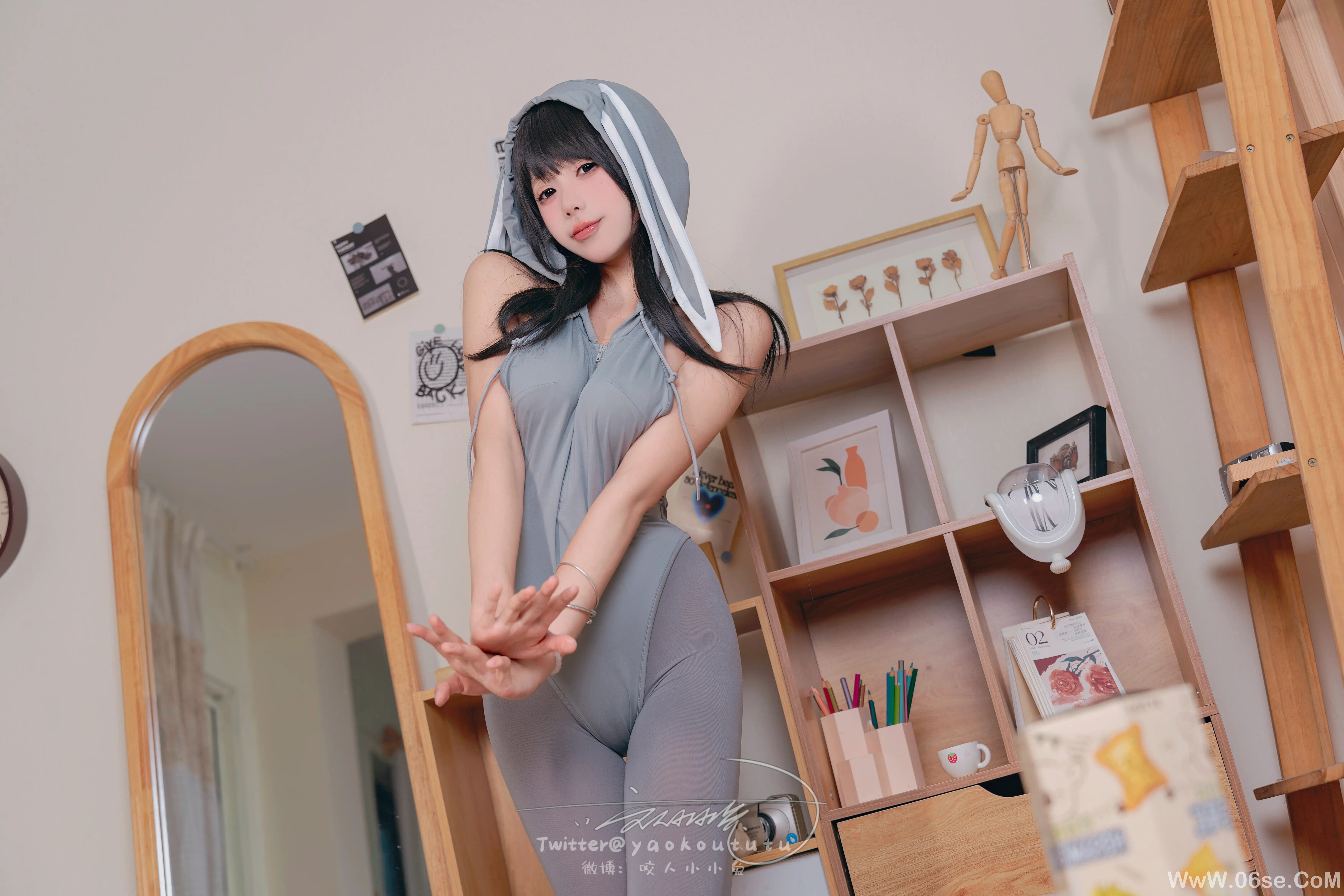 图片[8]-咬一口兔娘_十二月月票专属特典『小灰兔』1月10打赏群资源-六色网
