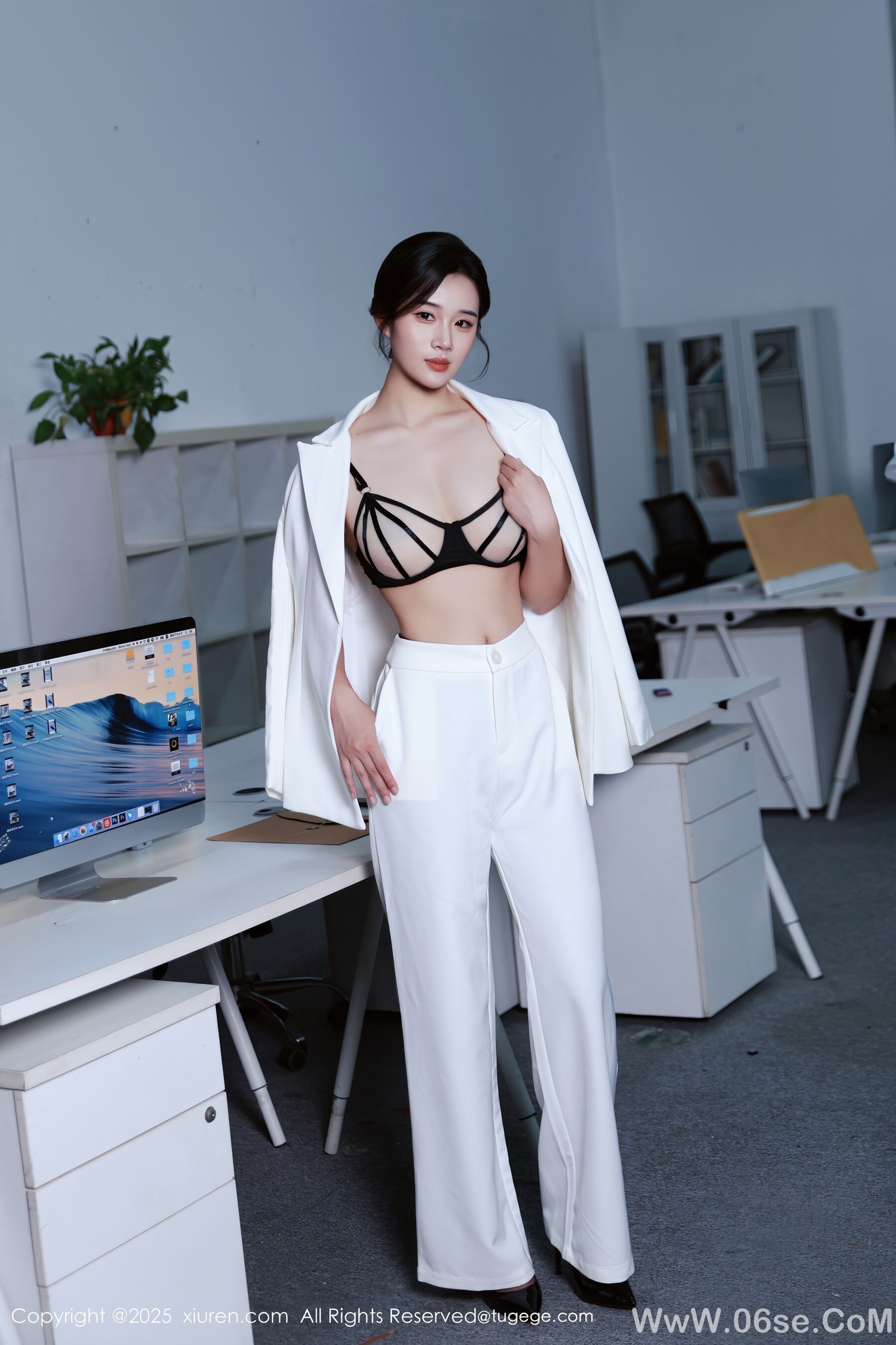 图片[17]-秀人网 – NO.10908 – 南乔 [73P]-六色网