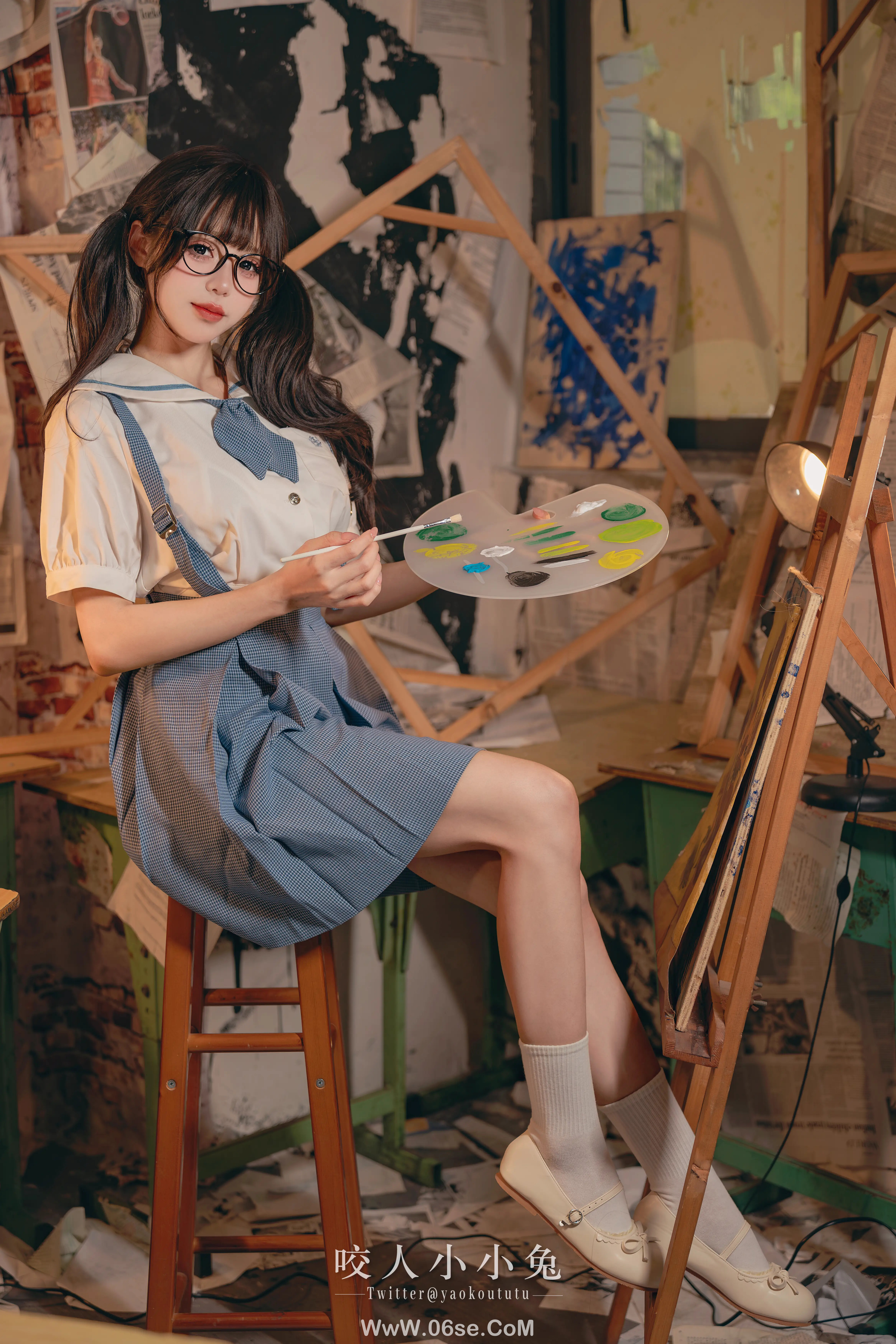 咬一口兔娘_十一月订阅『未成名画作』-六色网