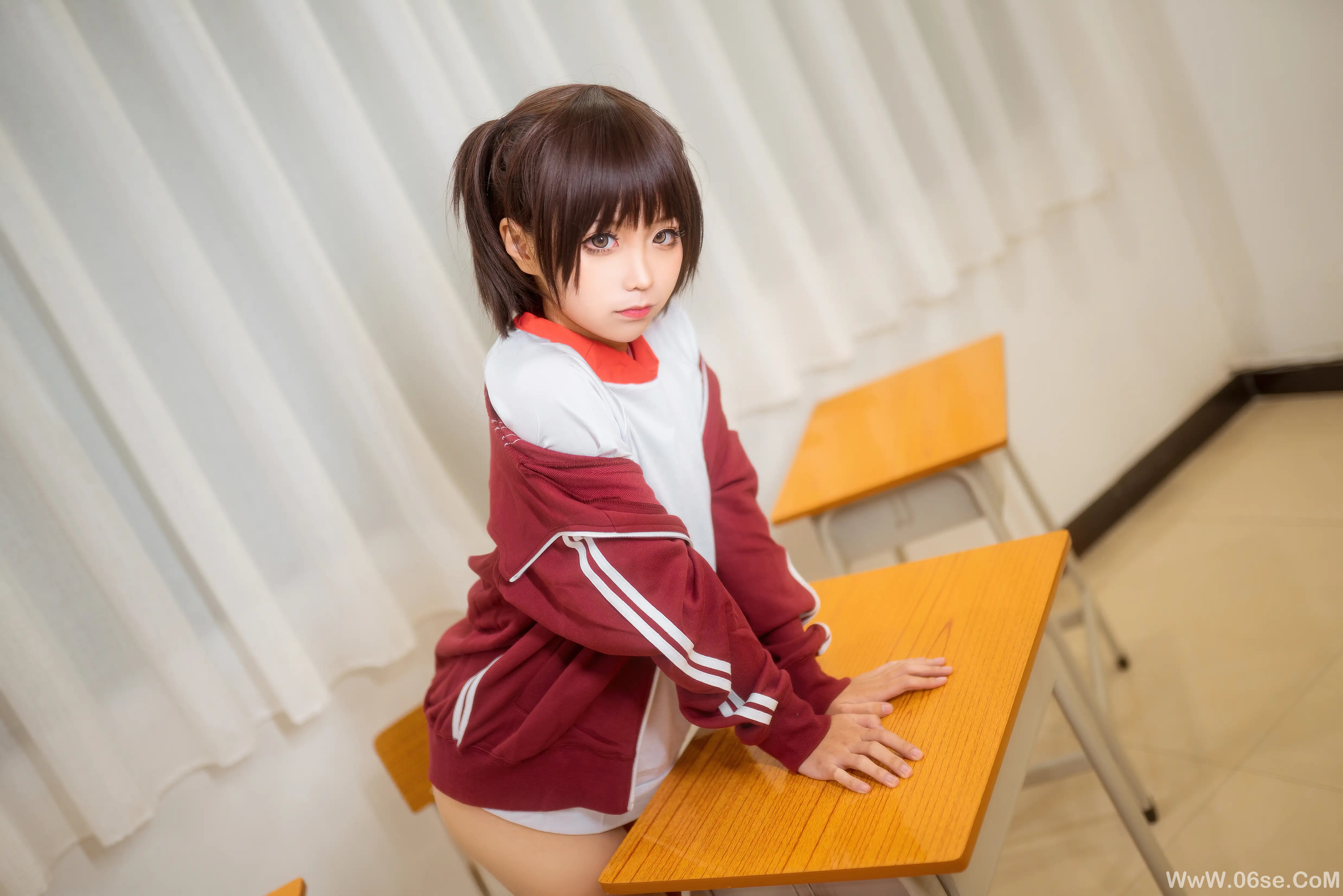 图片[2]-蠢沫沫 – 体操服红-六色网