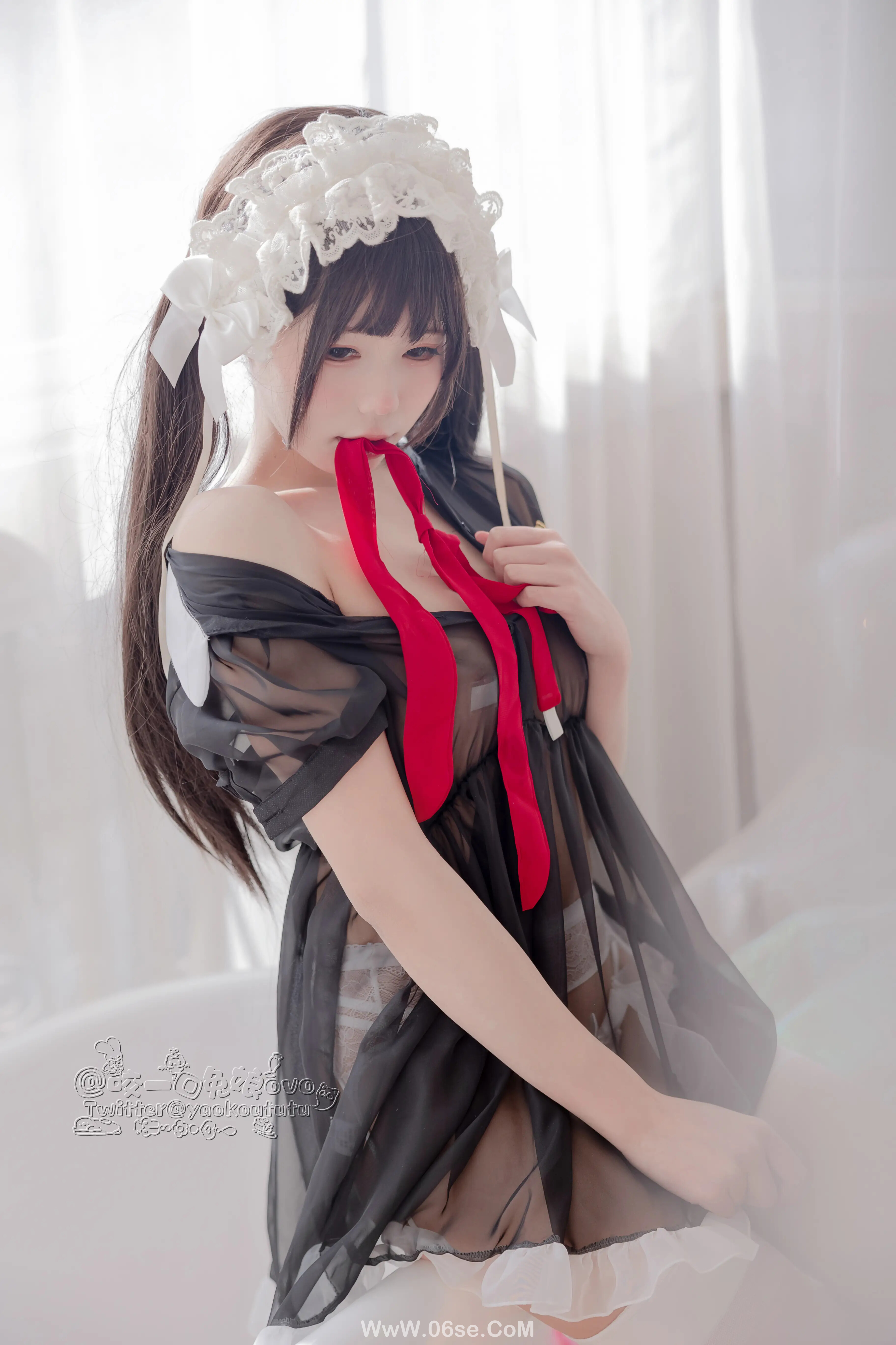 图片[34]-咬一口兔娘 黑白女仆-六色网