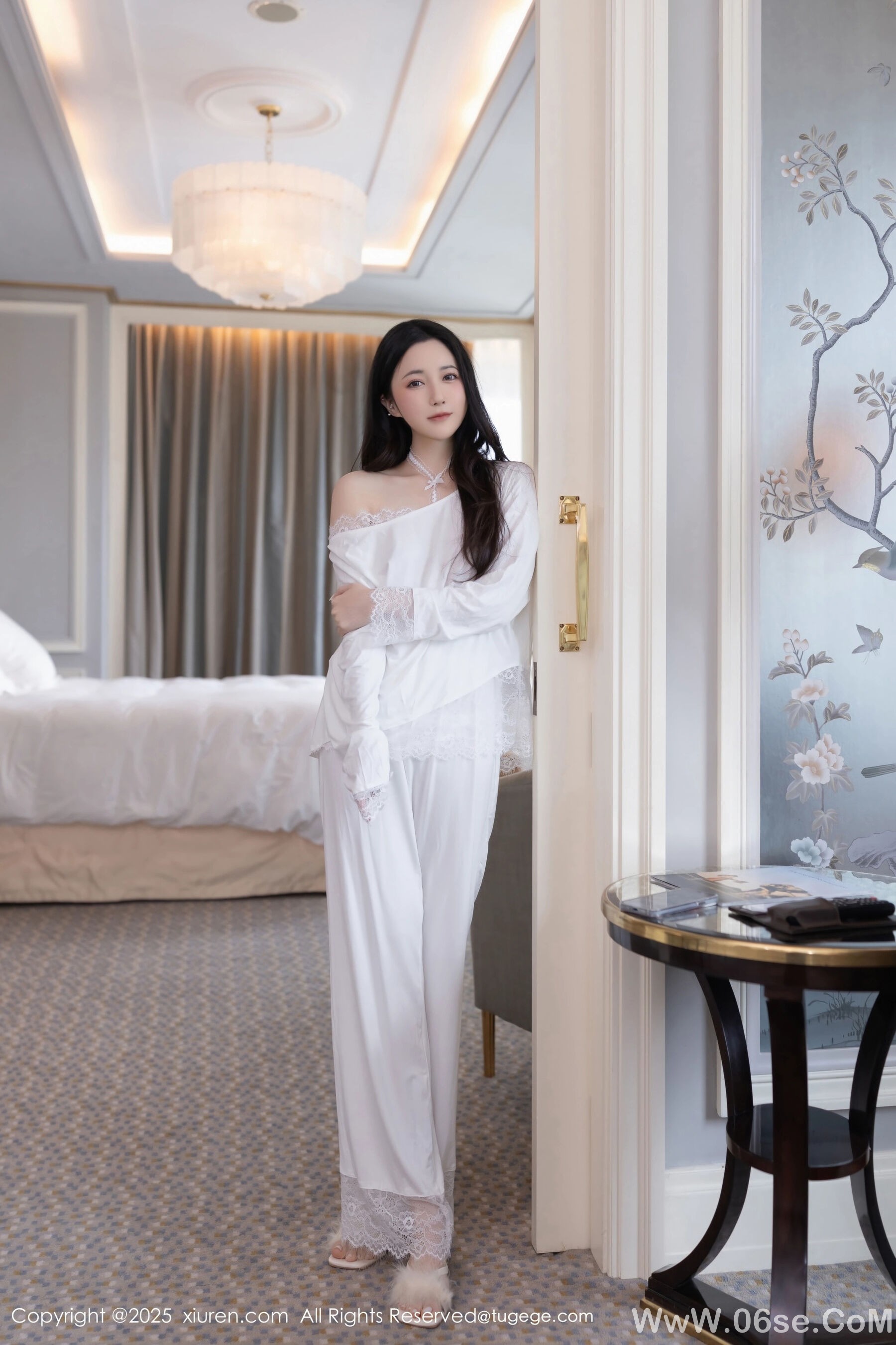 图片[2]-[Xiuren秀人网] 2025.06.20 NO.10445 鱼子酱Fish[82P]-六色网