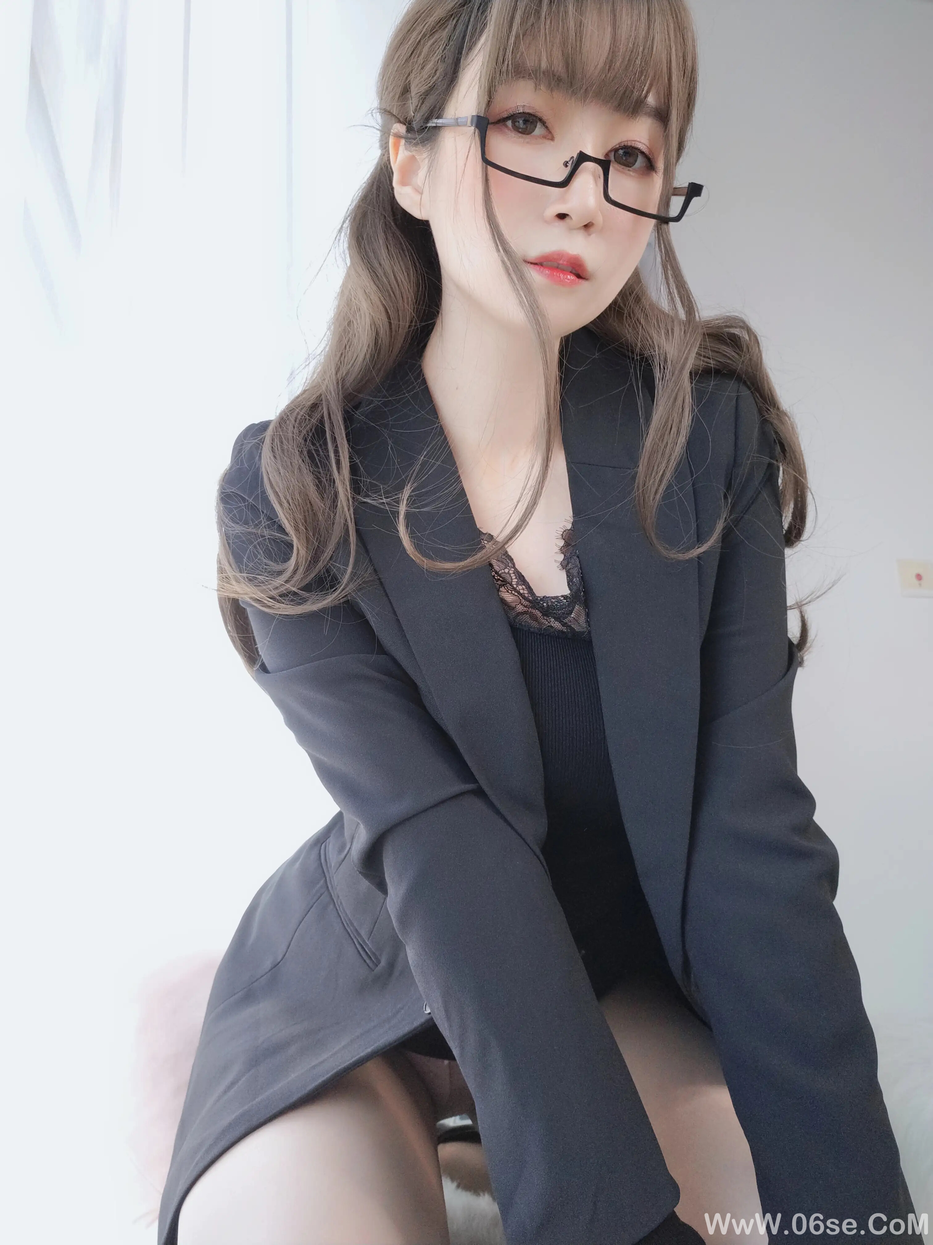 图片[16]-白银81 – 黑西服-六色网
