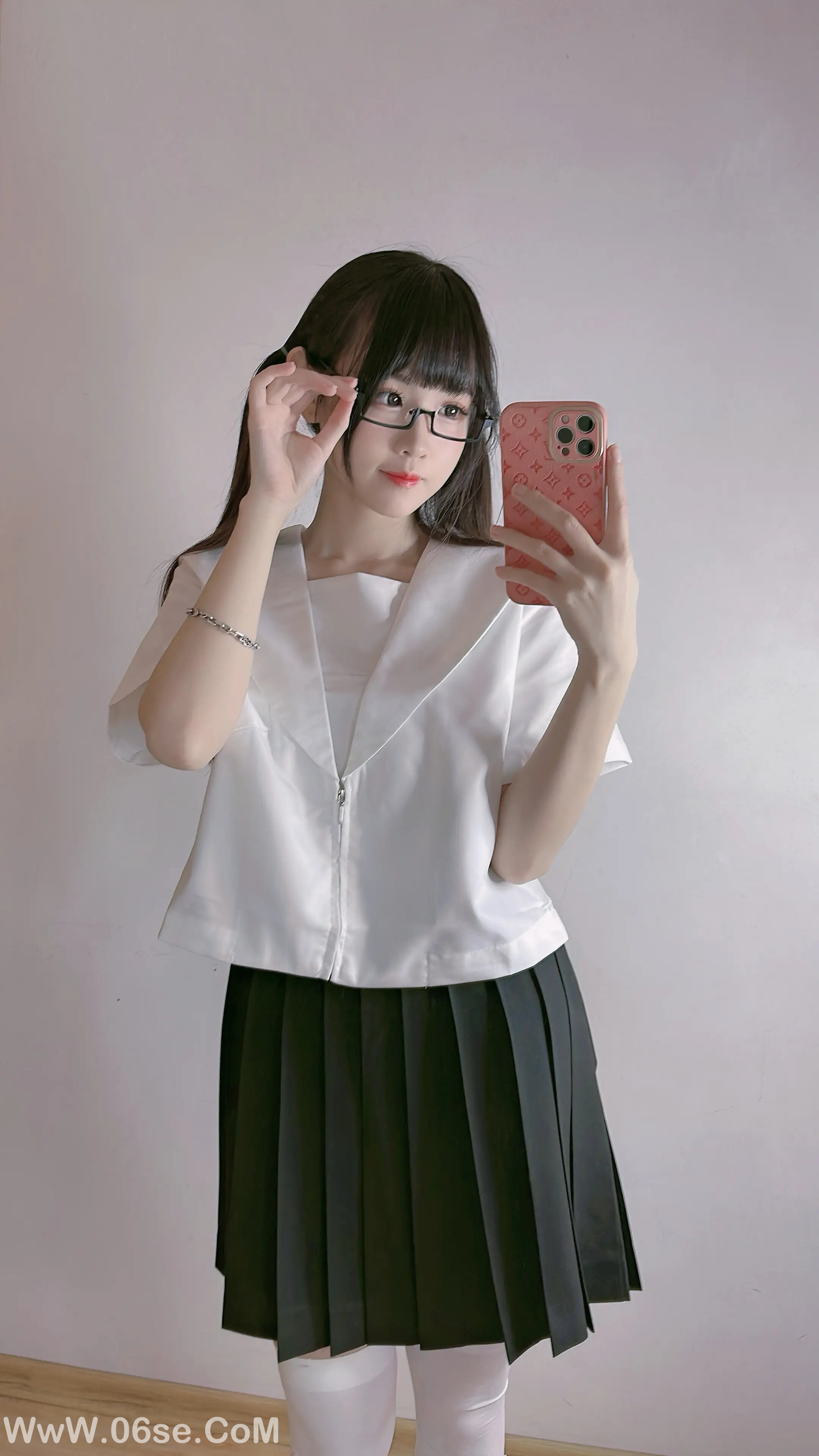 图片[136]-miko酱ww 自拍系列mikoの白丝03-六色网