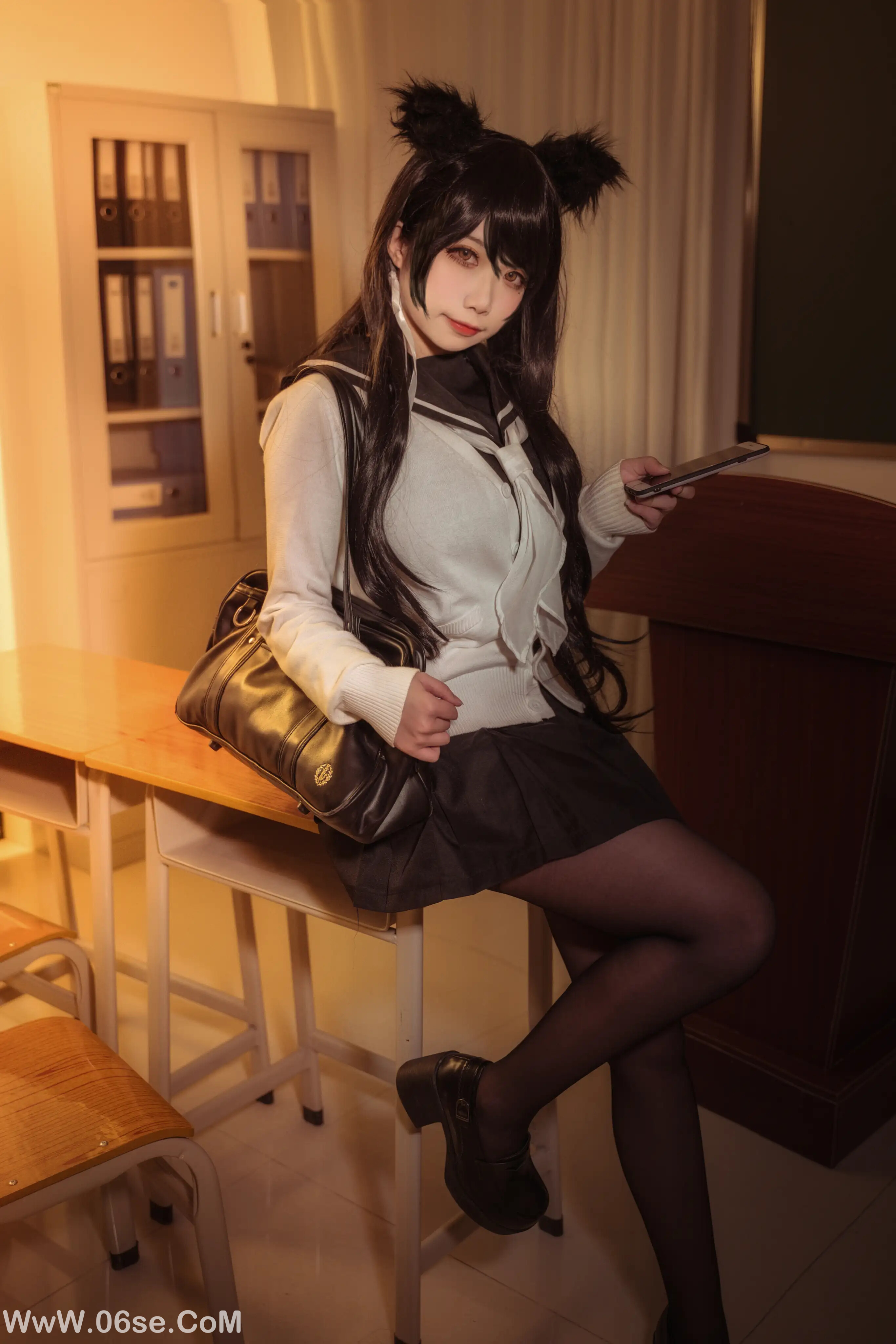 图片[8]-贞子蜜桃 碧蓝航线 爱宕高雄制服-六色网