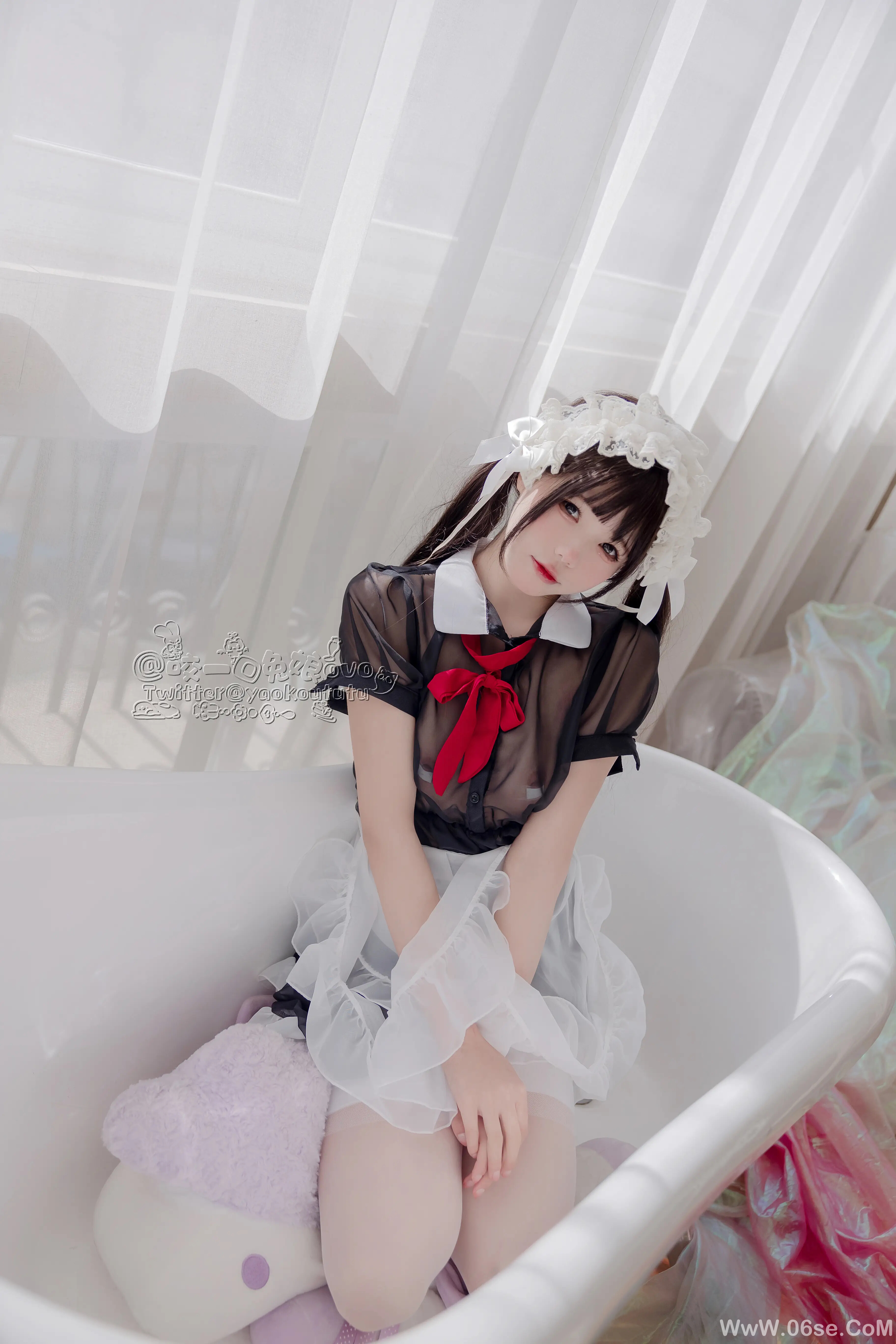 图片[16]-咬一口兔娘 黑白女仆-六色网