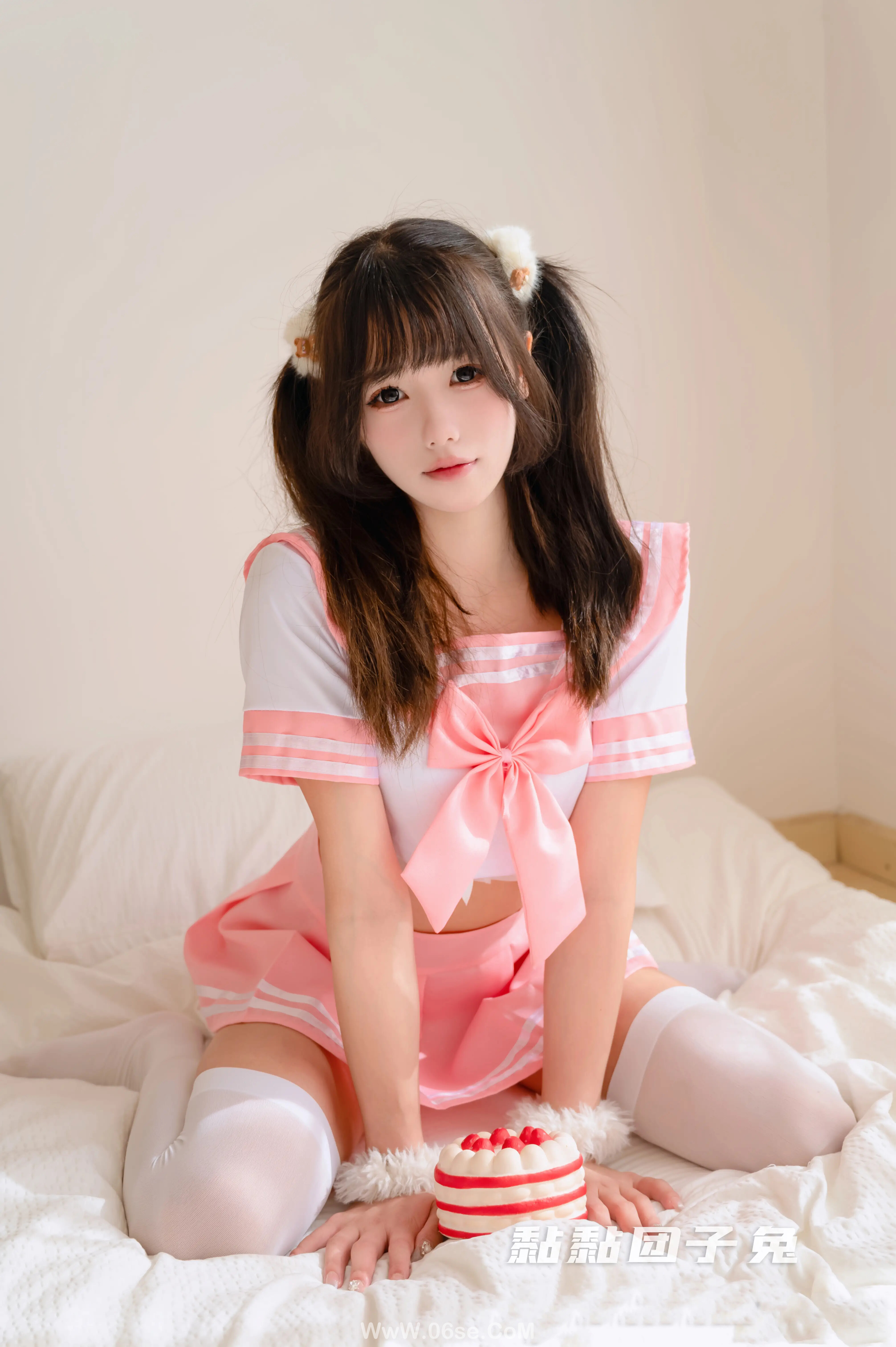 图片[2]-咬一口兔娘 粉色jk-六色网