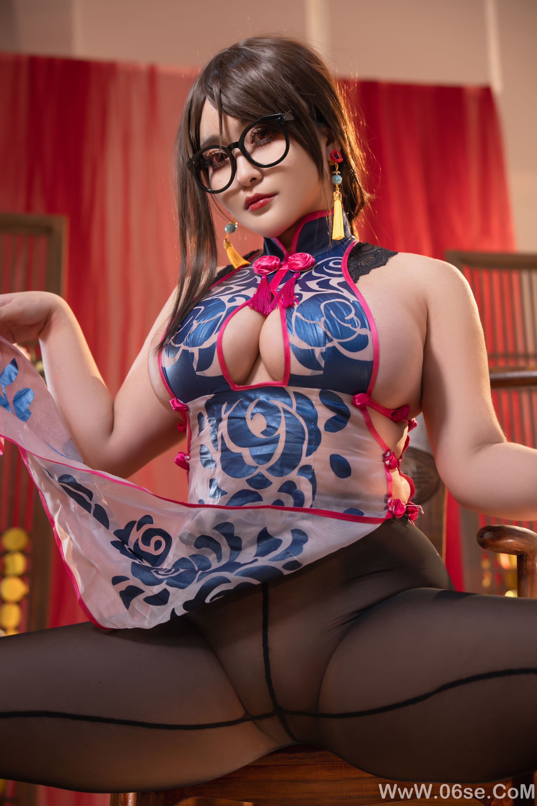 图片[34]-动漫博主 洛璃LoLiSAMA – 虞姬旗袍 [54P]-六色网