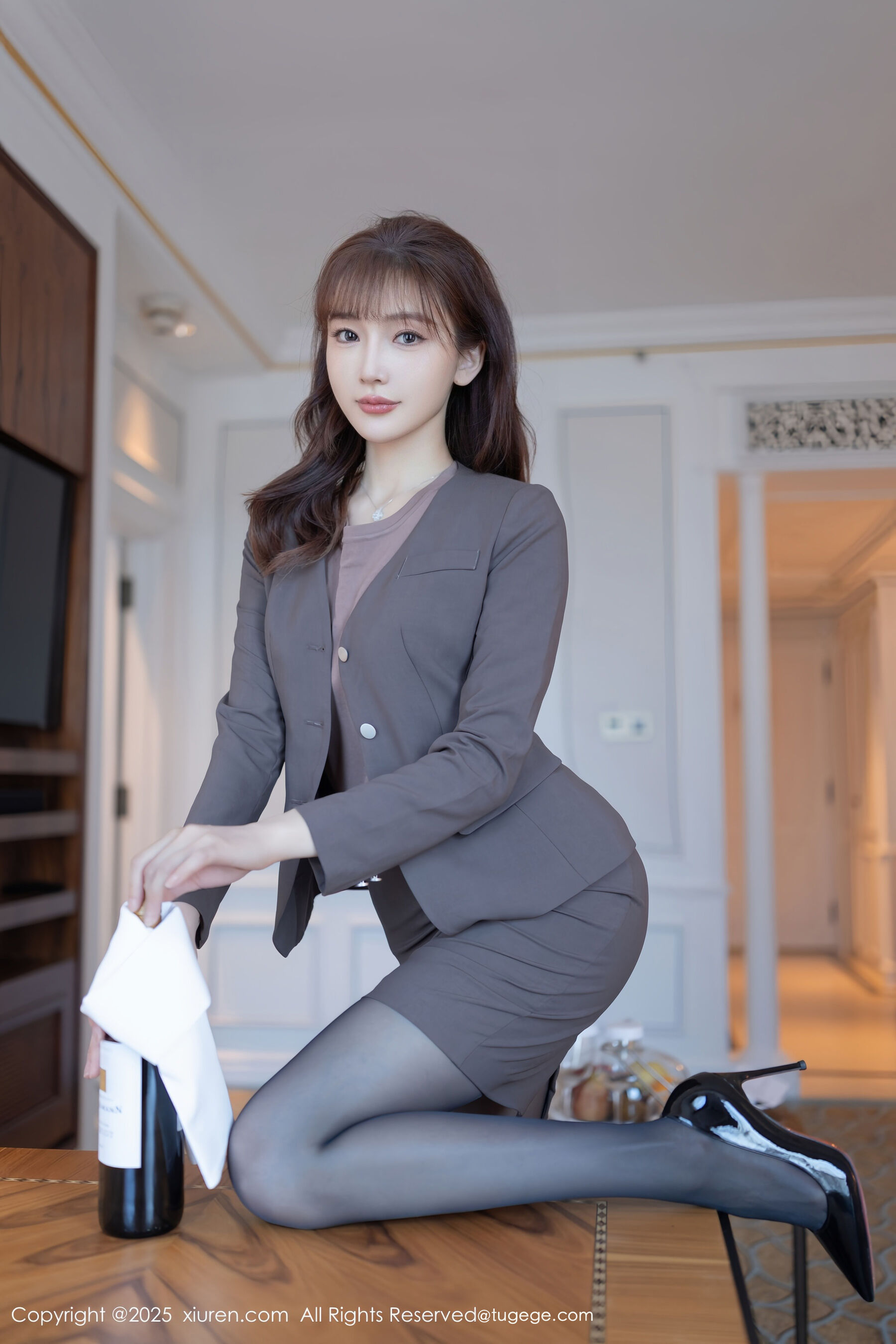图片[6]-秀人网 – NO.10850 – 陆萱萱 [79P]-六色网