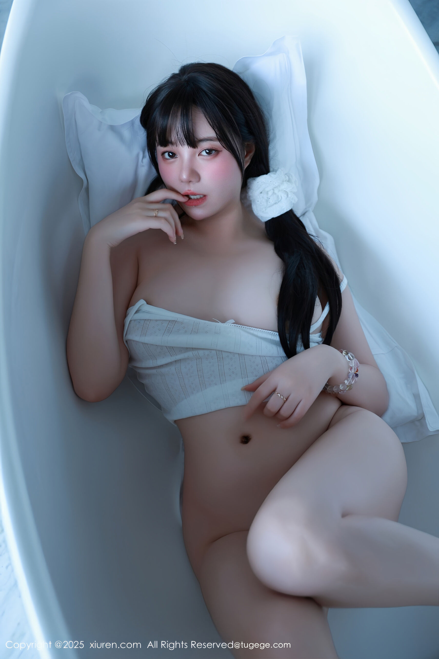 图片[43]-[Xiuren秀人网] 2025.10.09 NO.10841 揉揉肉肉 软情[71P]-六色网
