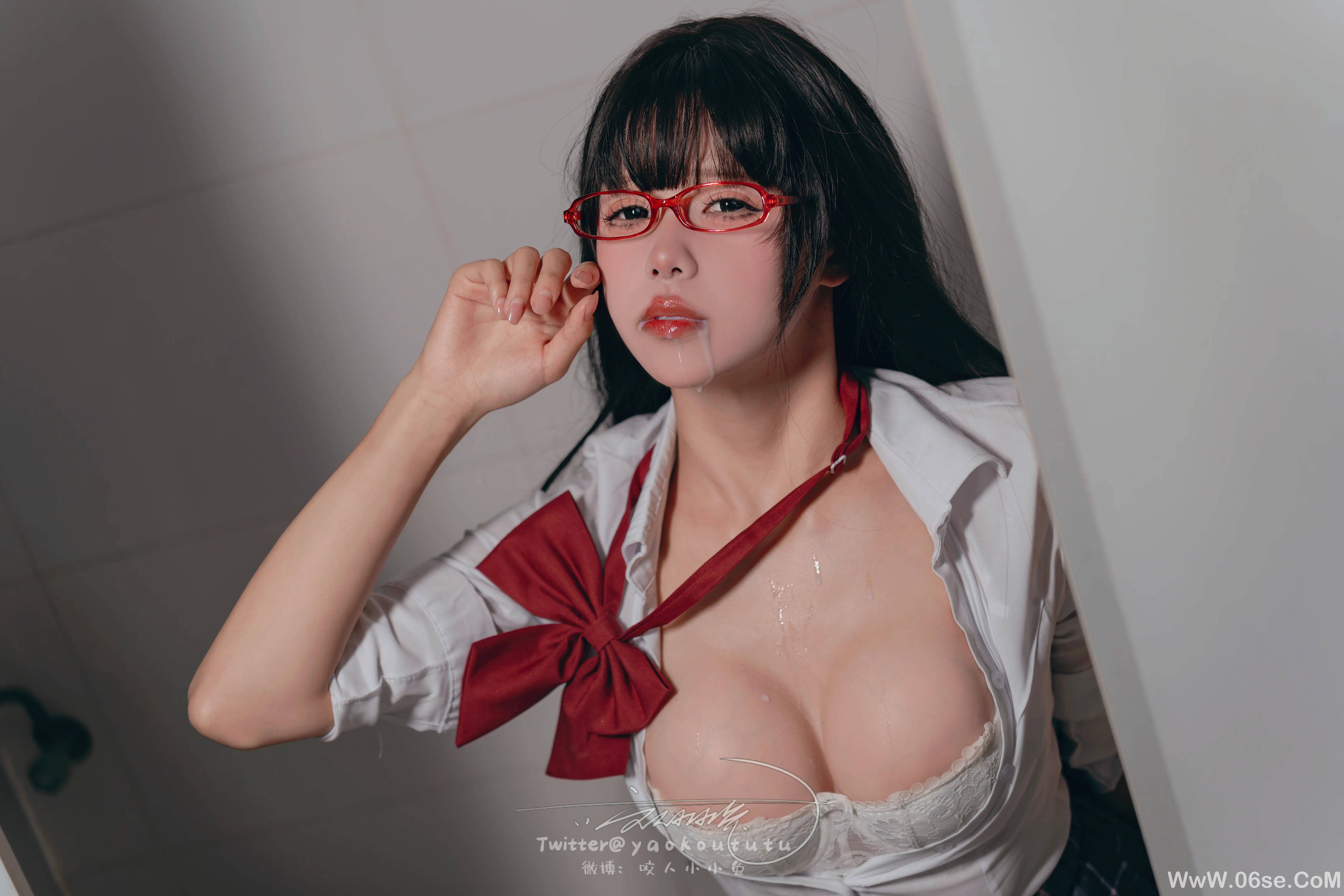 图片[38]-咬一口兔娘 电车惊魂-六色网