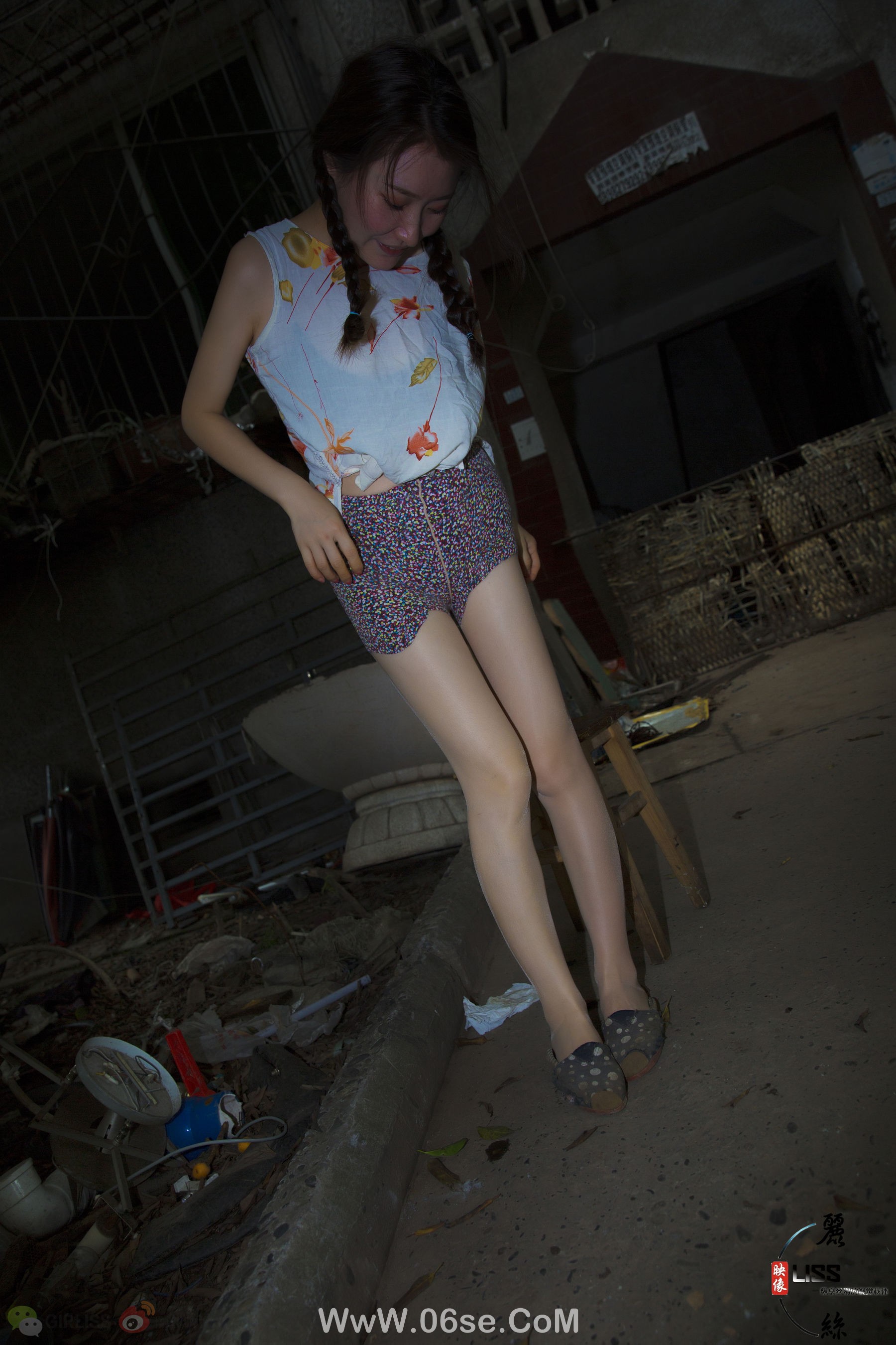 图片[13]-[丽丝映像GIRLISS] – 捡垃圾的小姑娘 [80P]-六色网