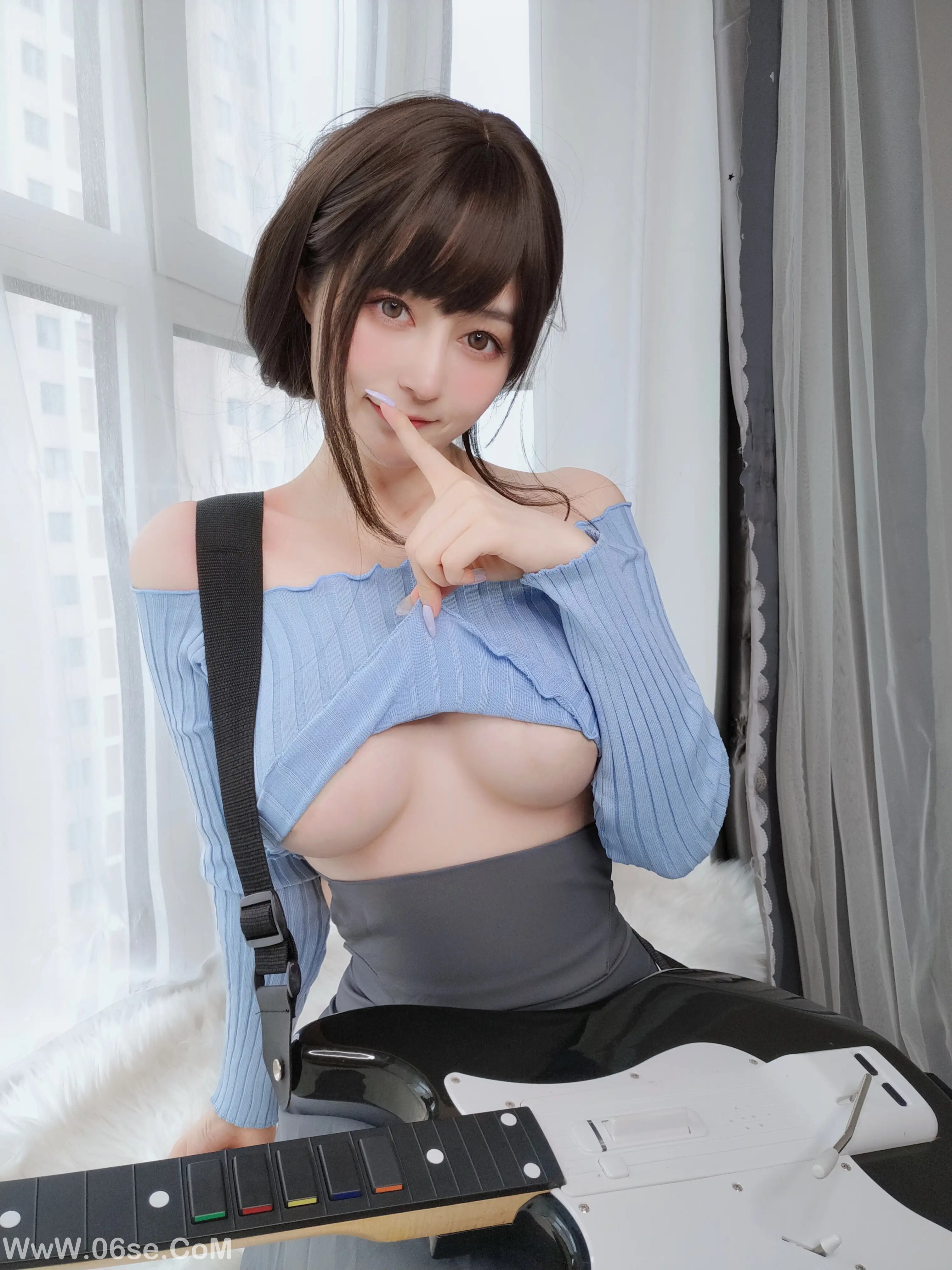 图片[28]-白银81 – 自拍 吉他妹妹-六色网