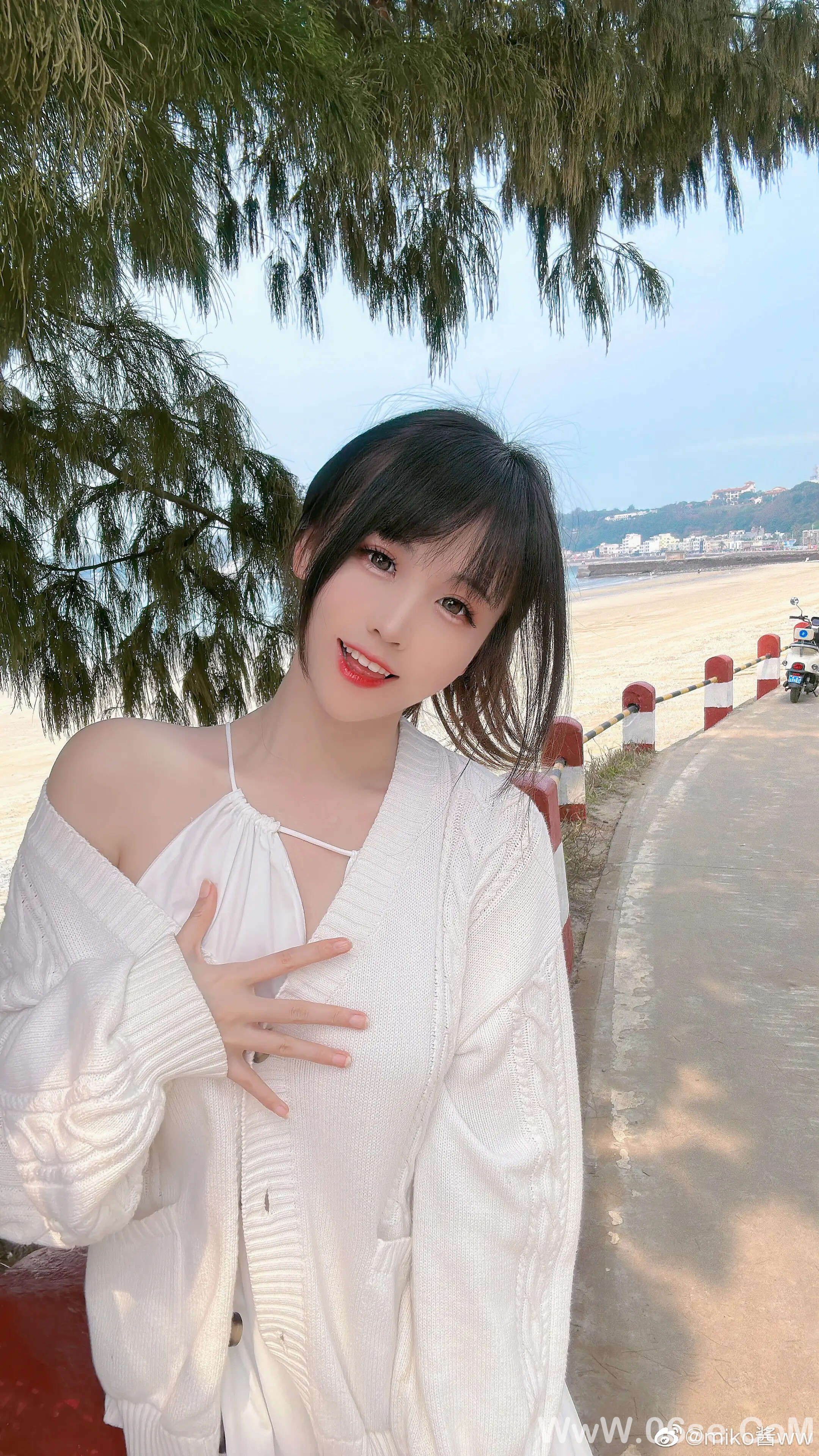 图片[733]-miko酱ww 微博付费内容图片合集-1-六色网