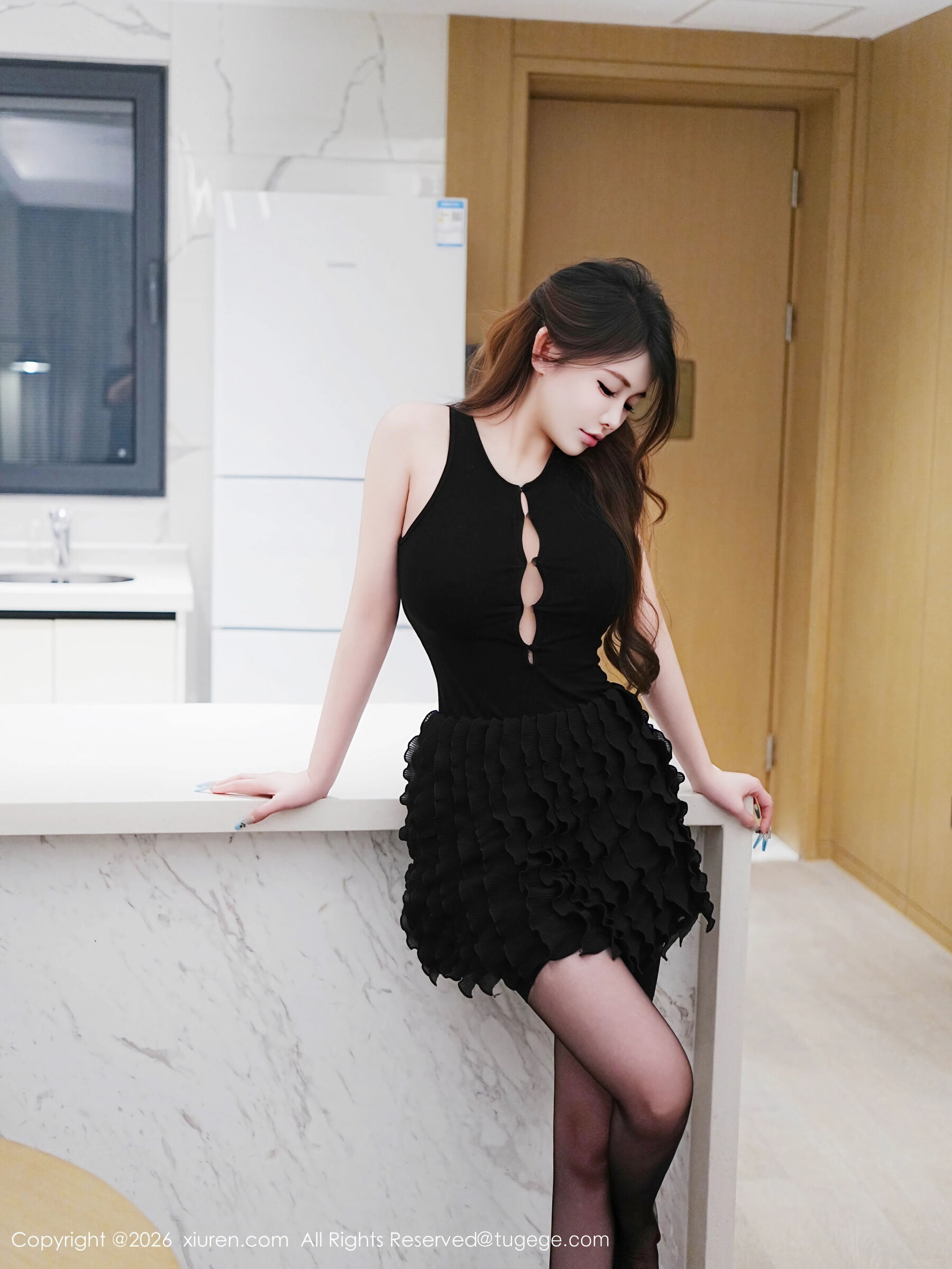 图片[5]-秀人网 – NO.11204 – 甜妮 [75P]-六色网