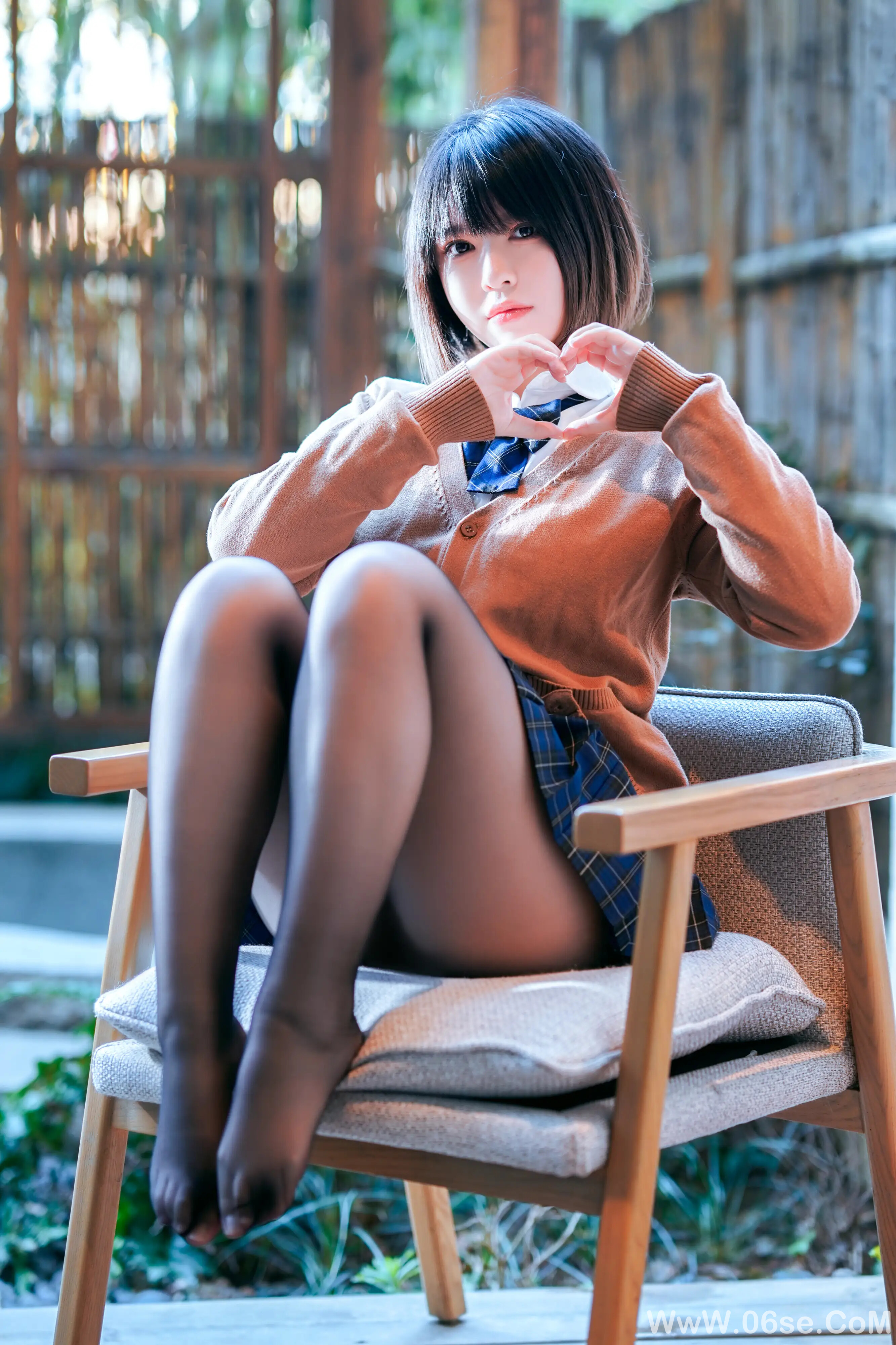 图片[5]-半半子 – 彼女の制服-六色网