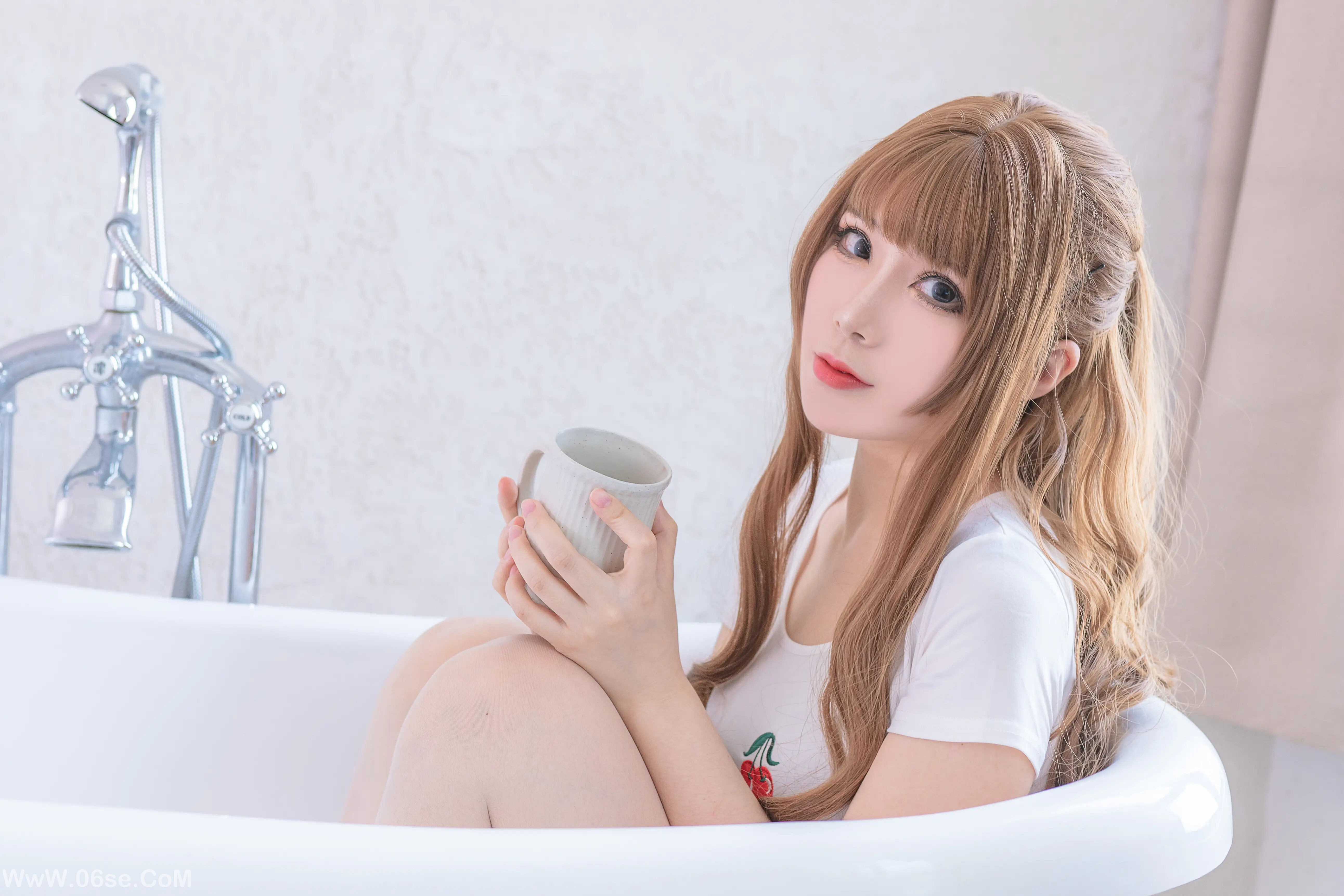 图片[25]-羊大真人 – 白色樱桃体操服-六色网