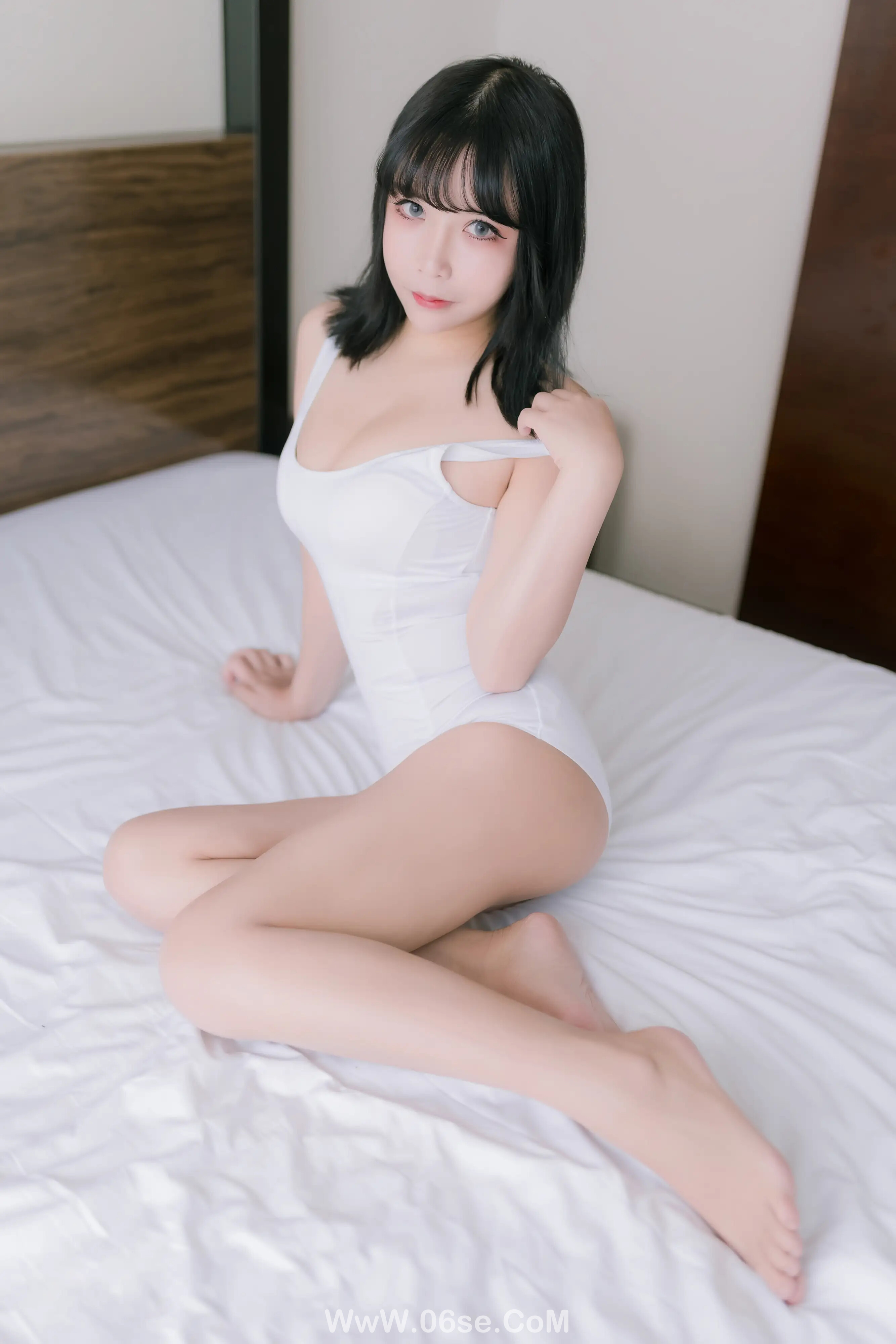 抱走莫子 - 大姐姐-六色网