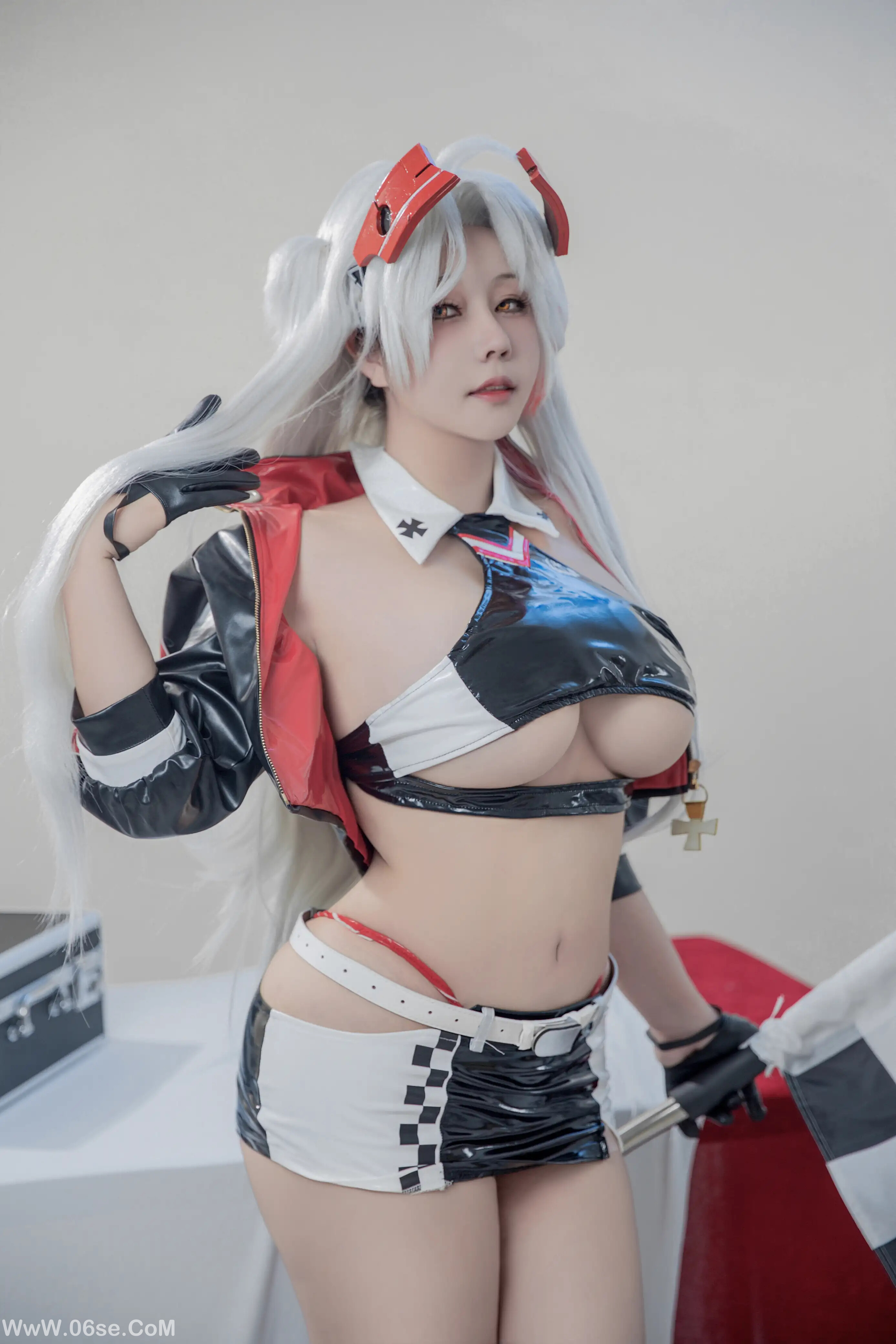 图片[4]-KANEKO_咔喵 – 欧根亲王 赛车服-六色网