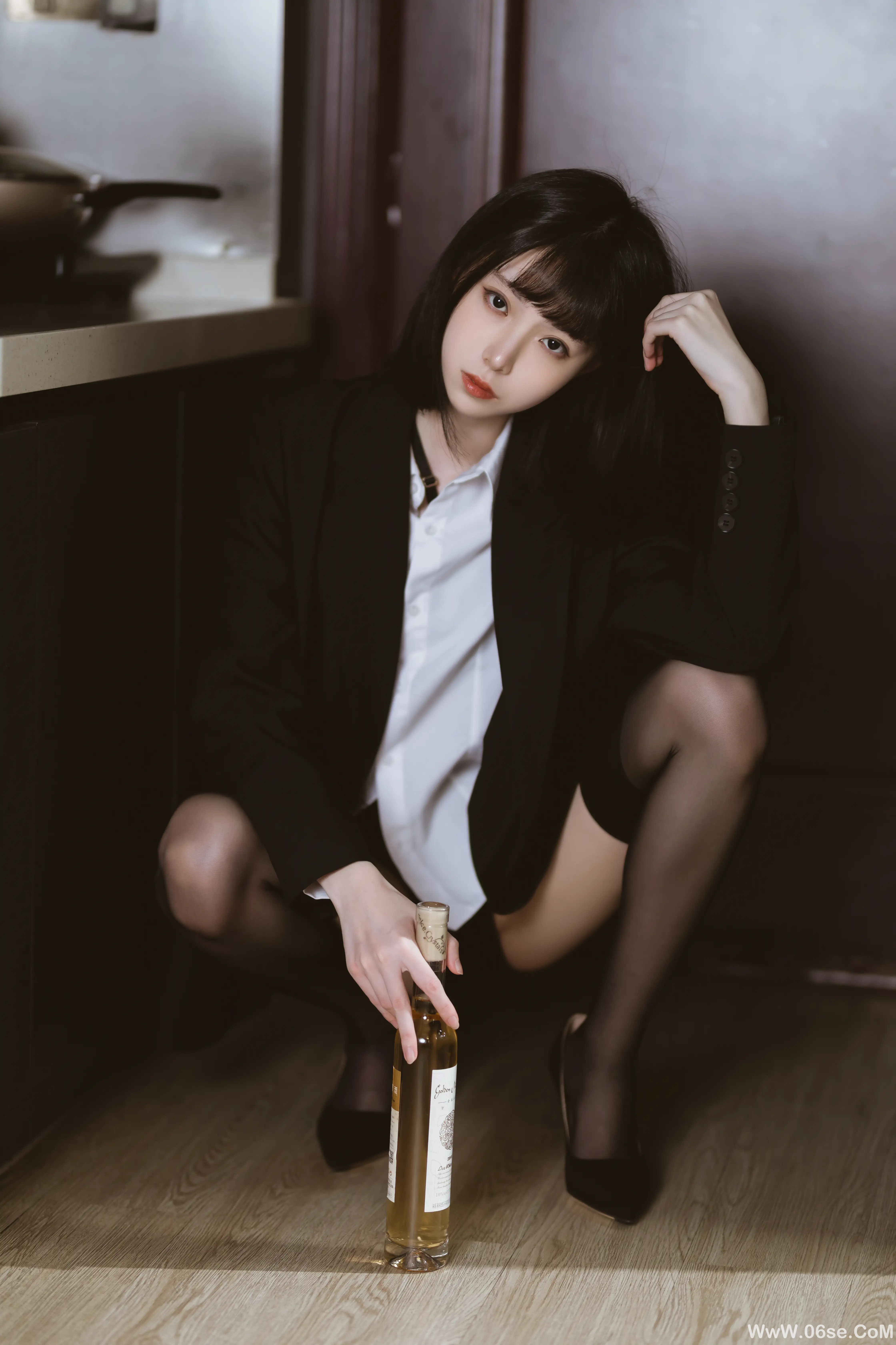 图片[58]-许岚LAN 醉酒OL-六色网