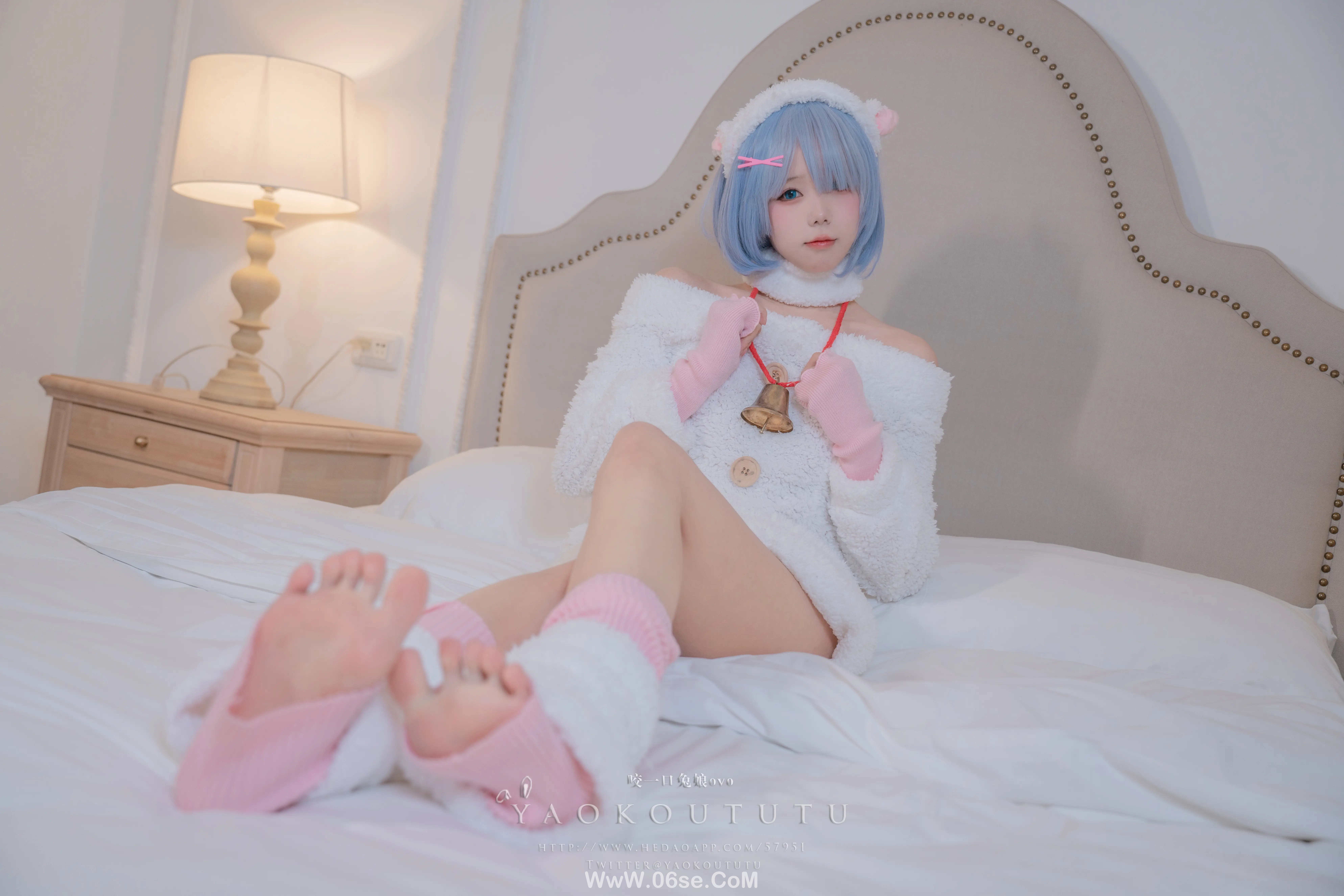 咬一口兔娘_五月t3特典『蕾姆咩咩』-六色网