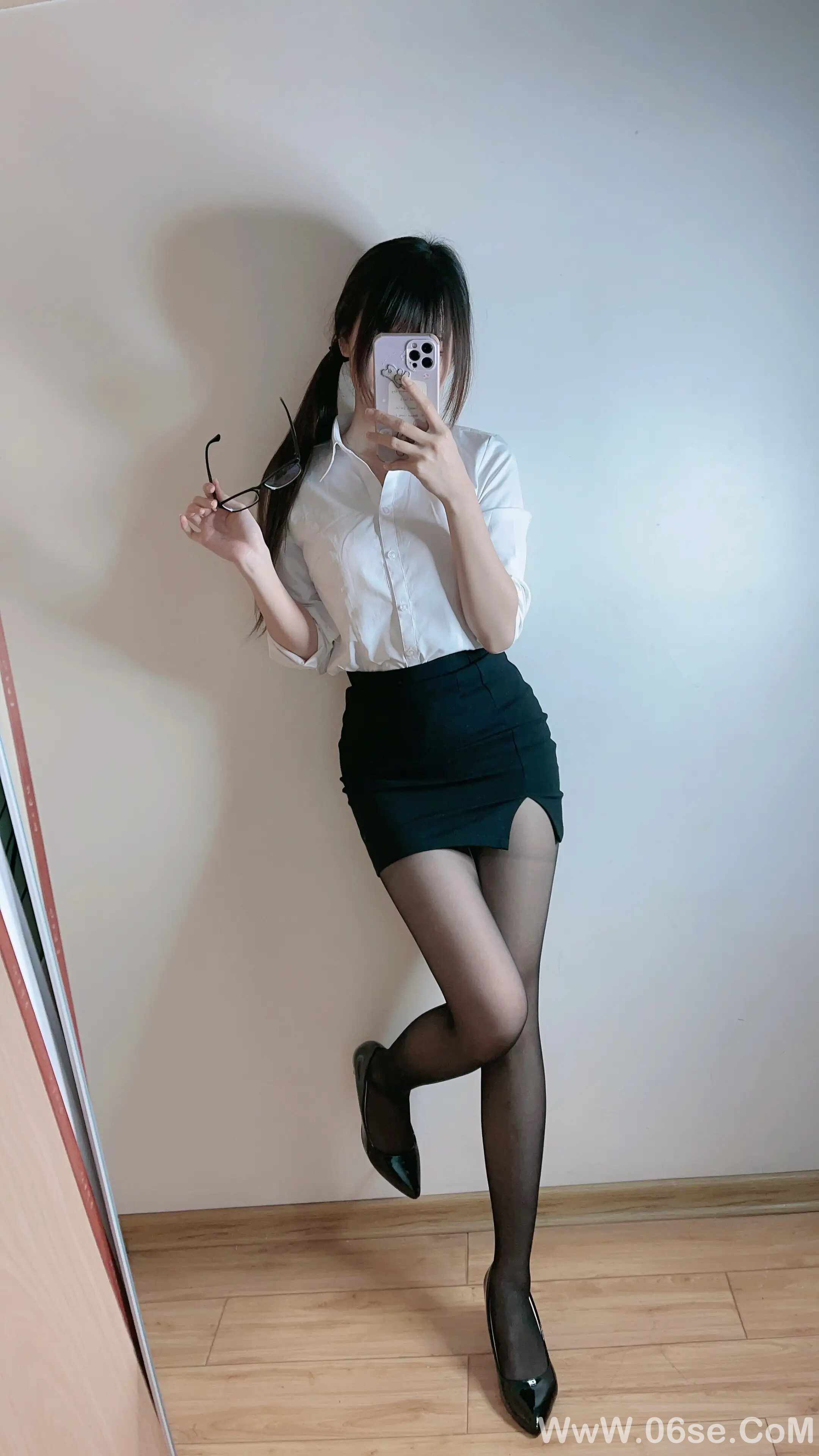 图片[134]-miko酱ww 自拍系列mikoの黑丝01-六色网