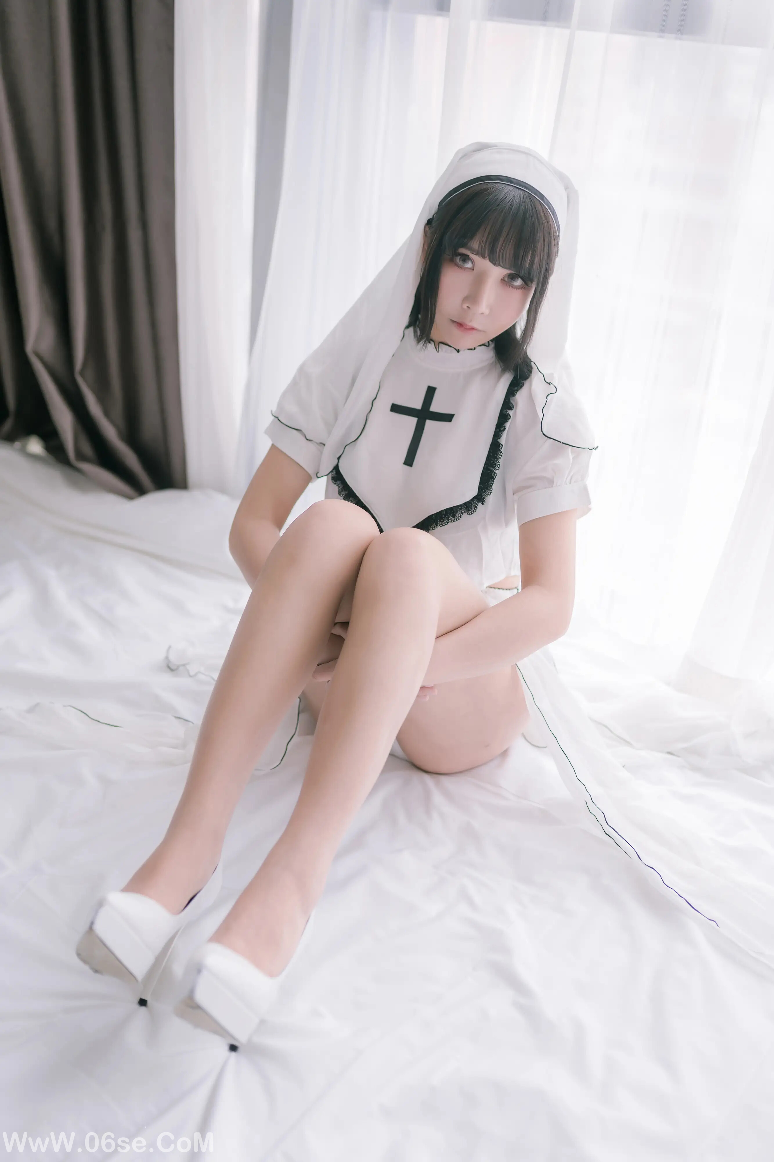 图片[5]-抱走莫子 – 纯白修女-六色网