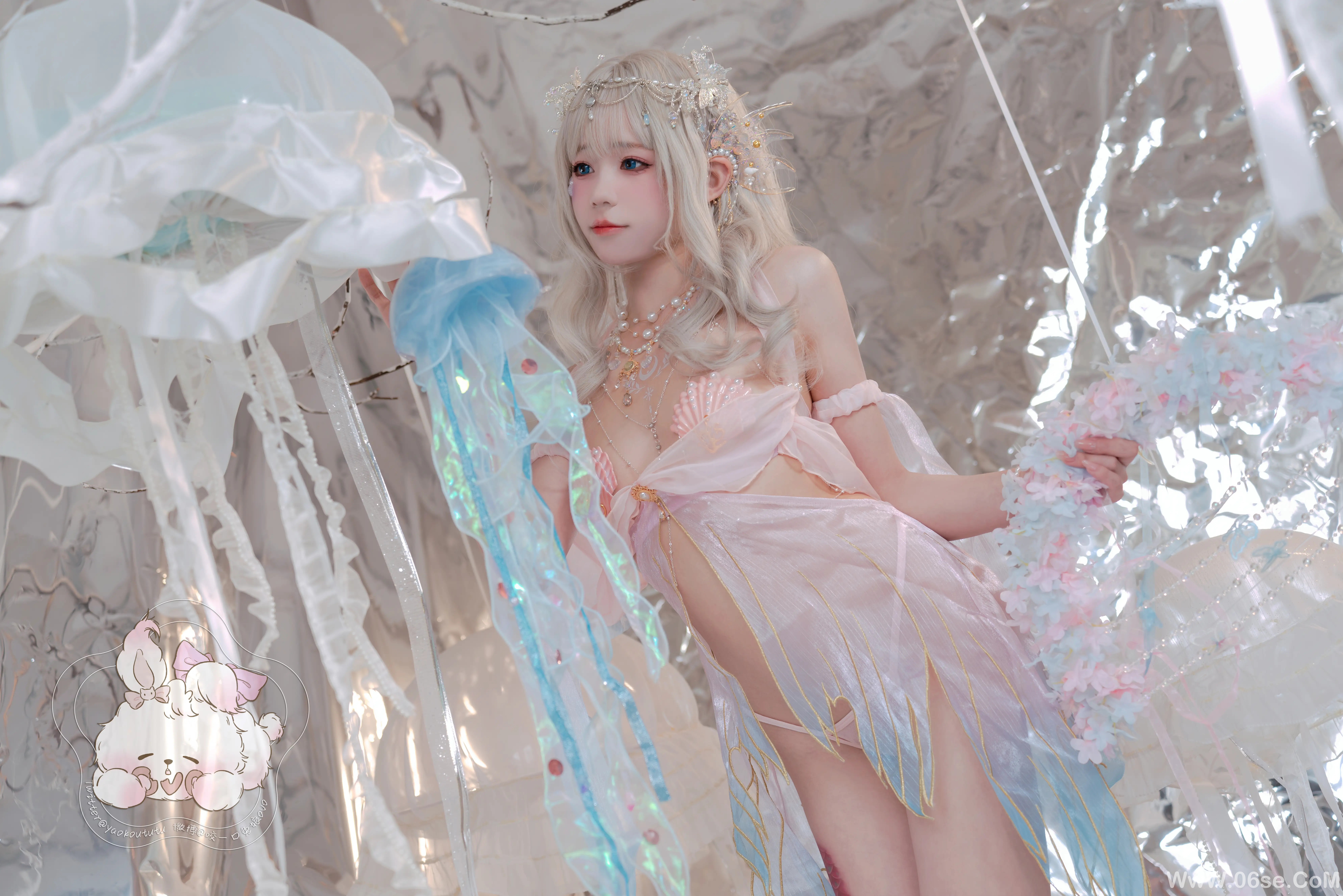 咬一口兔娘_四月订阅『海的女儿』-六色网