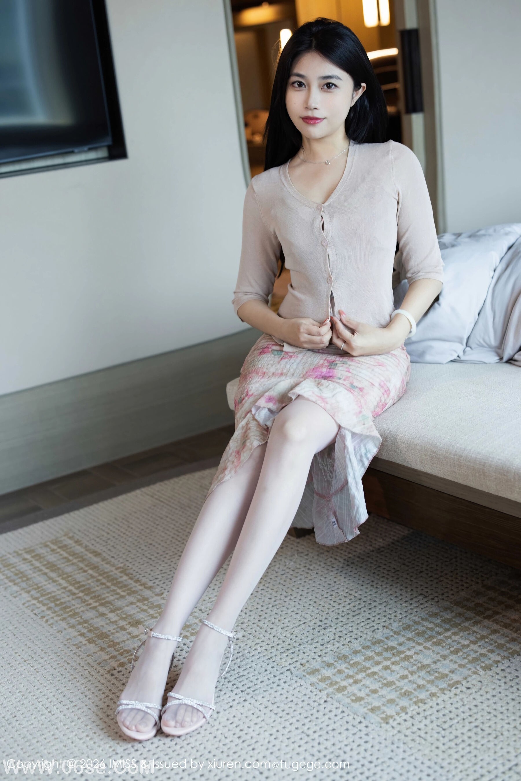 图片[2]-爱蜜社 – NO.0804 – 许诺Sabrina [56P]-六色网