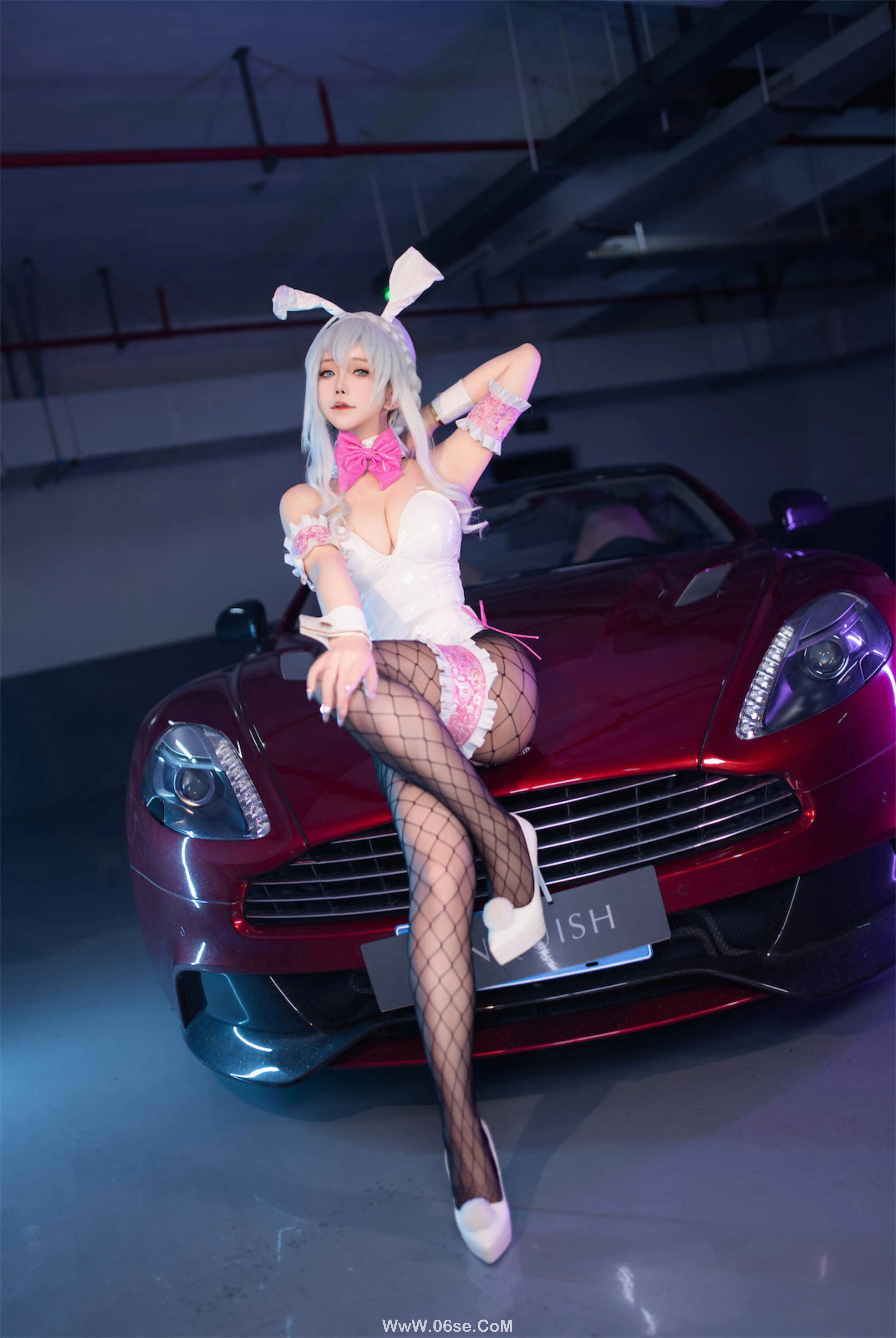 图片[17]-抱走莫子 – 雪女跑车兔女郎-六色网