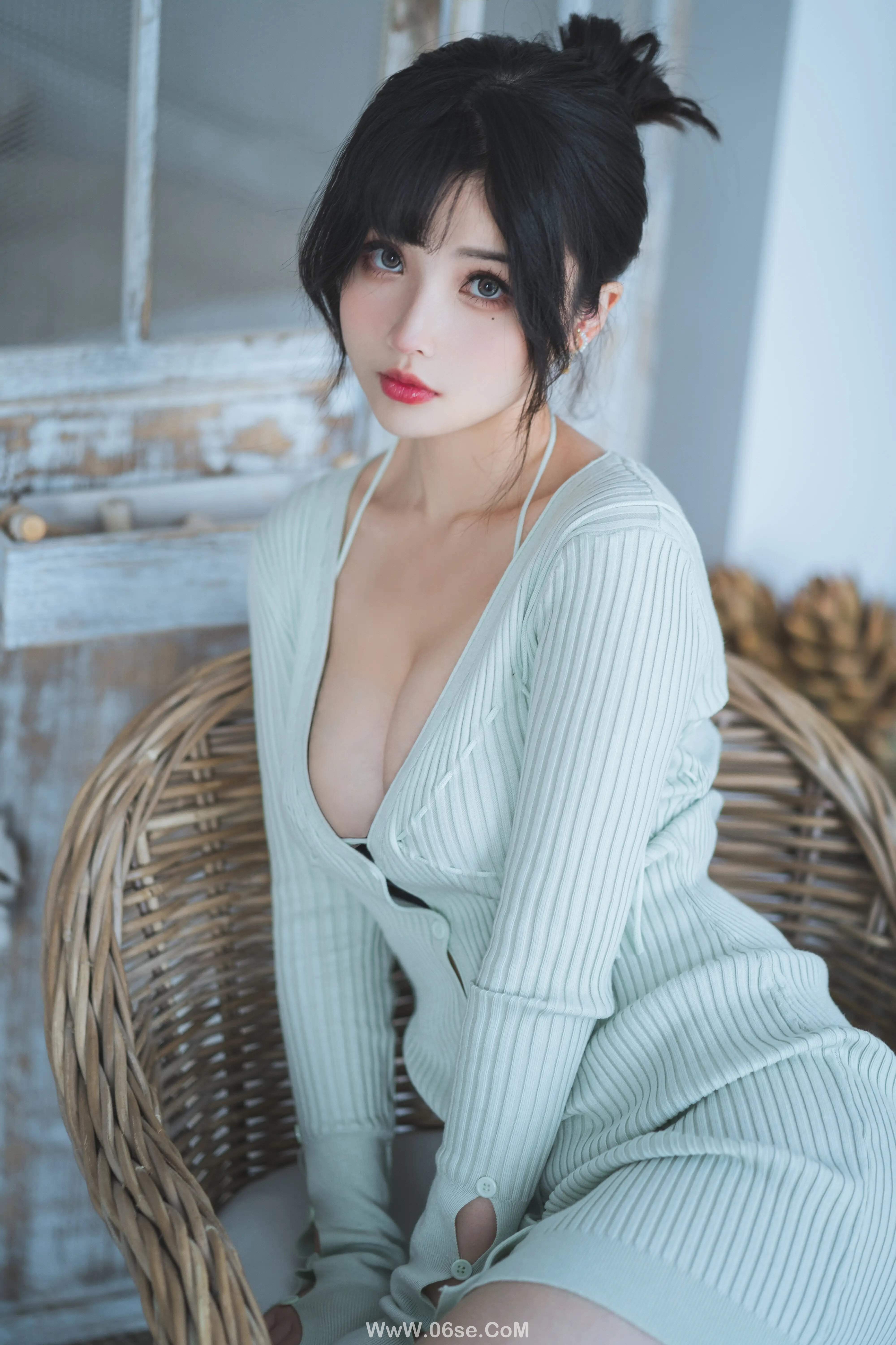 图片[4]-肉扣热热子(rioko凉凉子) 人妻毛衣-六色网