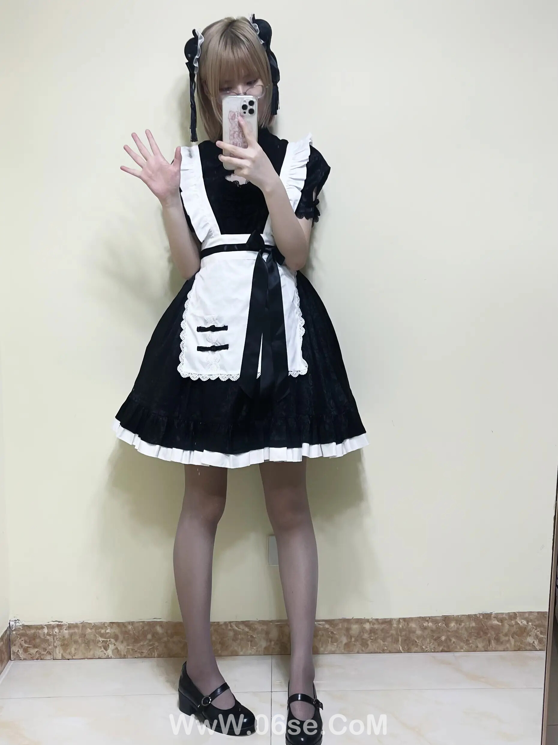 幼愛youmeko - 女仆中华娘-六色网