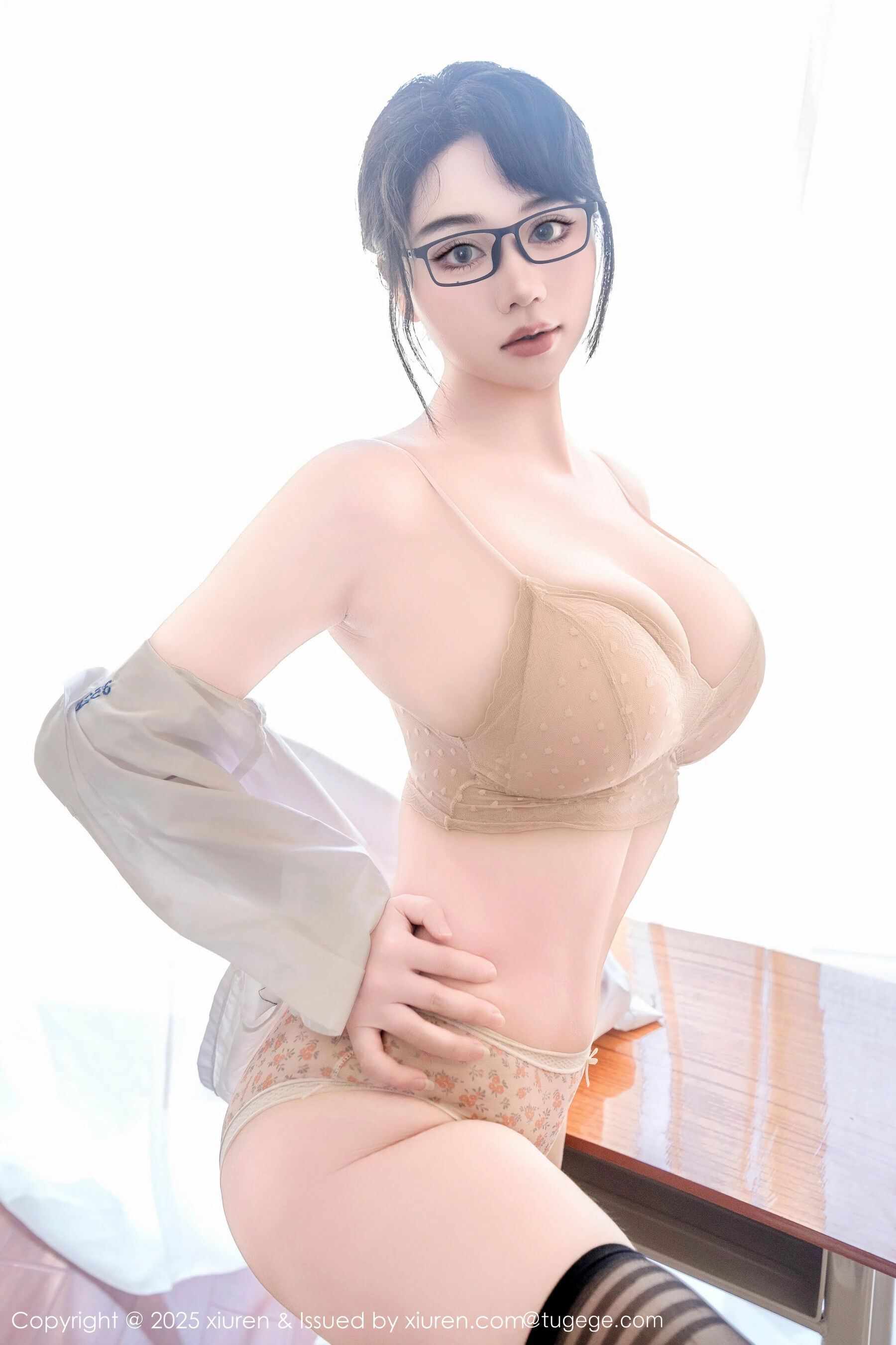 图片[40]-[Xiuren秀人网] 2025.07.10 NO.10530 汐汐爱吃草莓[86P]-六色网