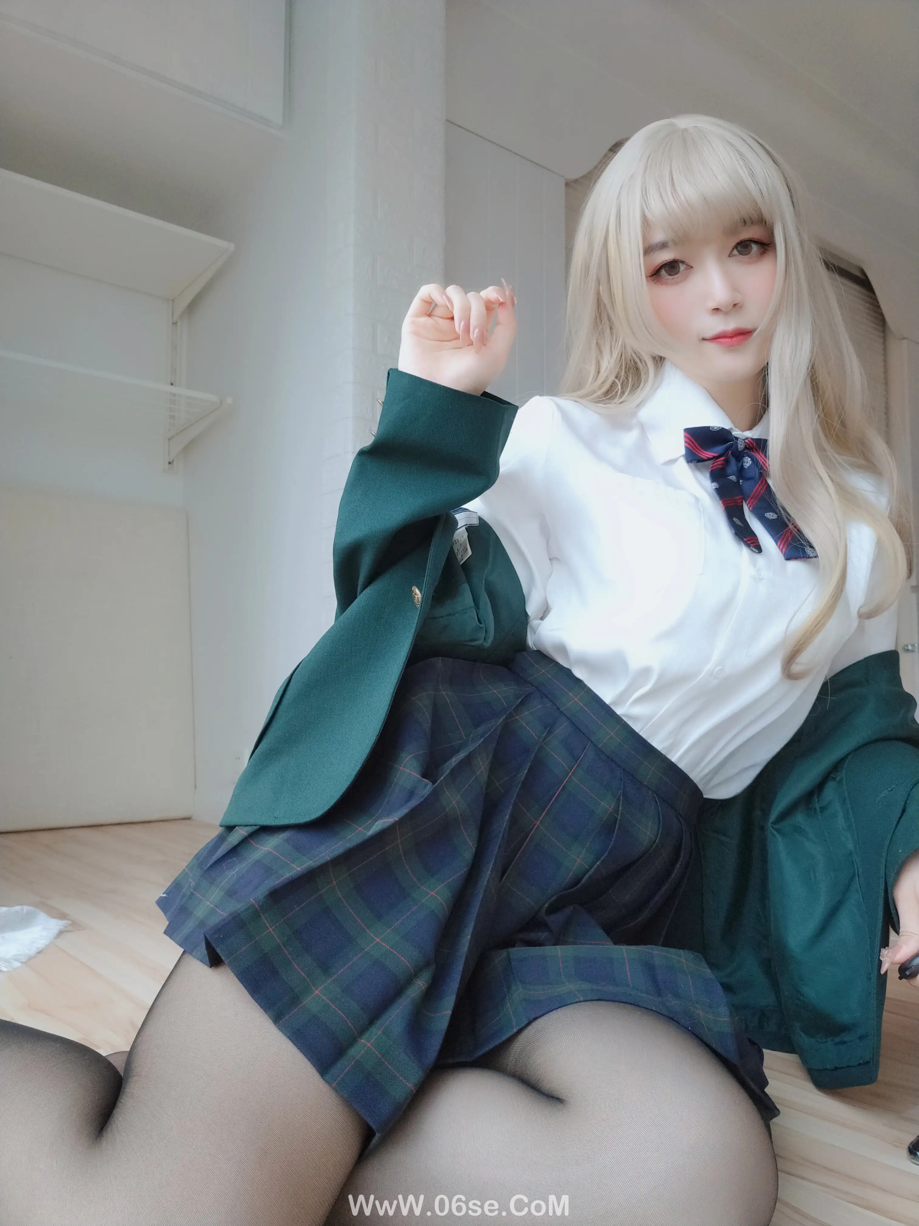 图片[49]-白银81 – 灰色空间-六色网
