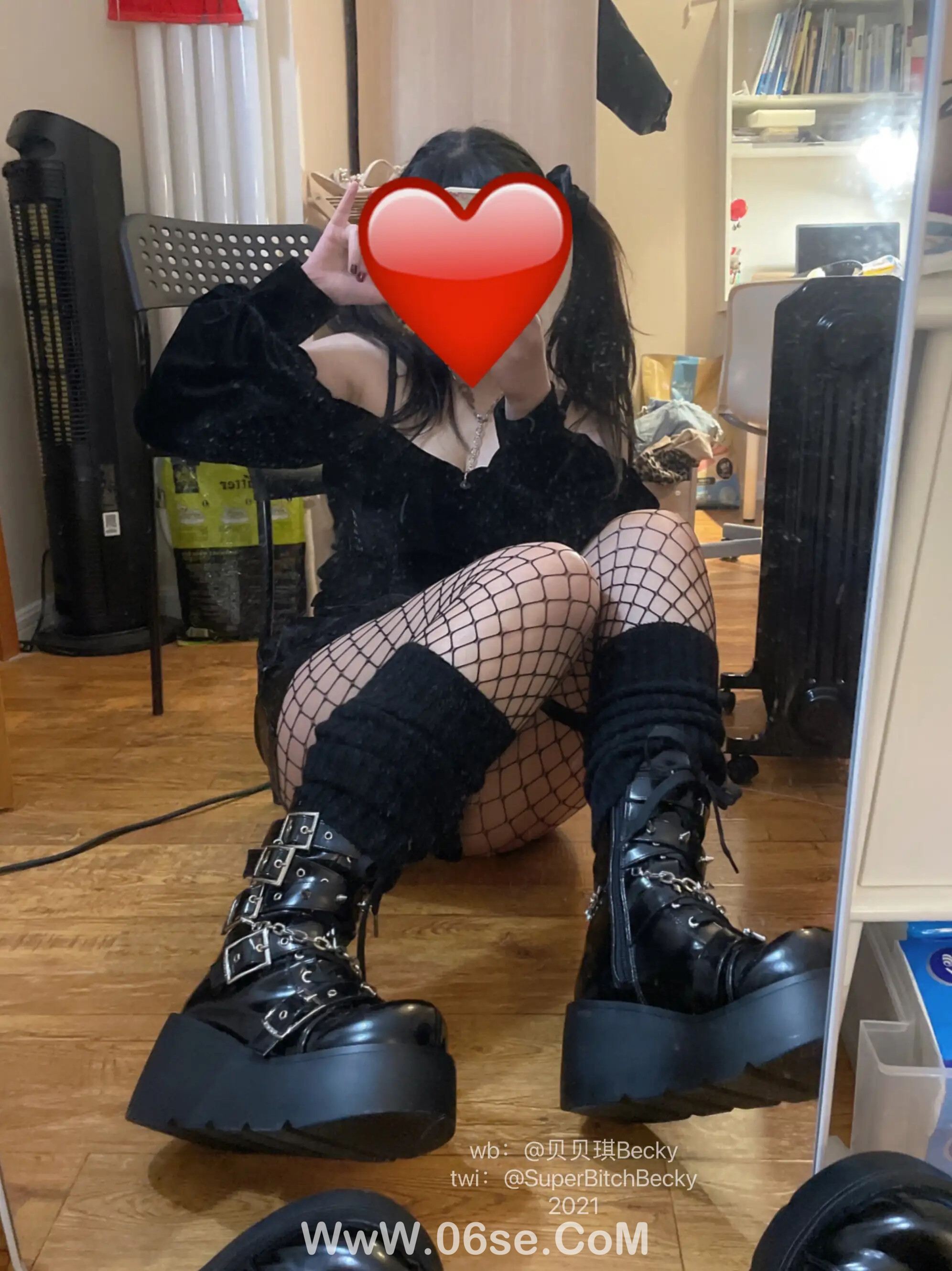 图片[63]-贝贝琪Becky – 对镜黑发辣妹-六色网