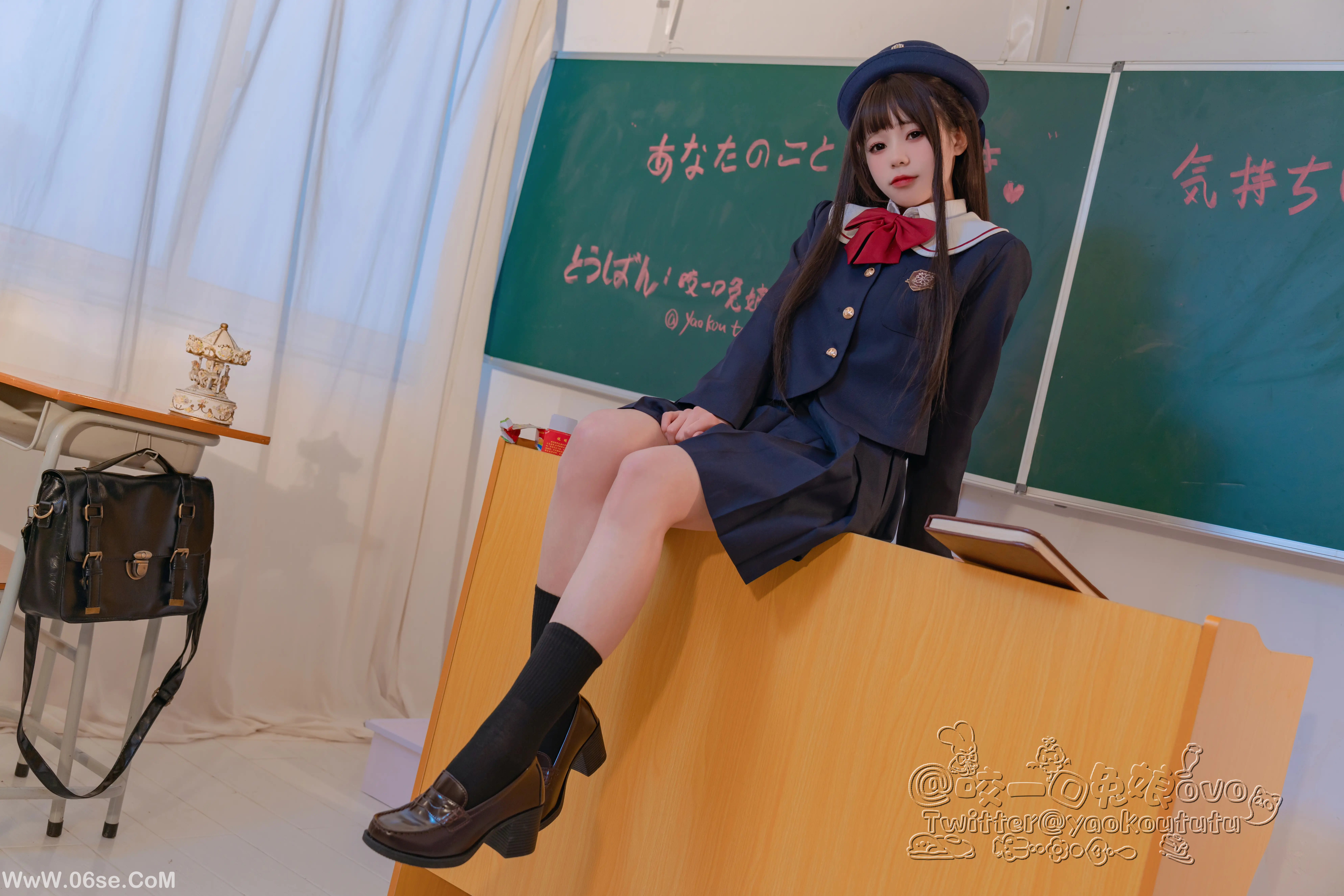 图片[4]-咬一口兔娘 入学式-六色网