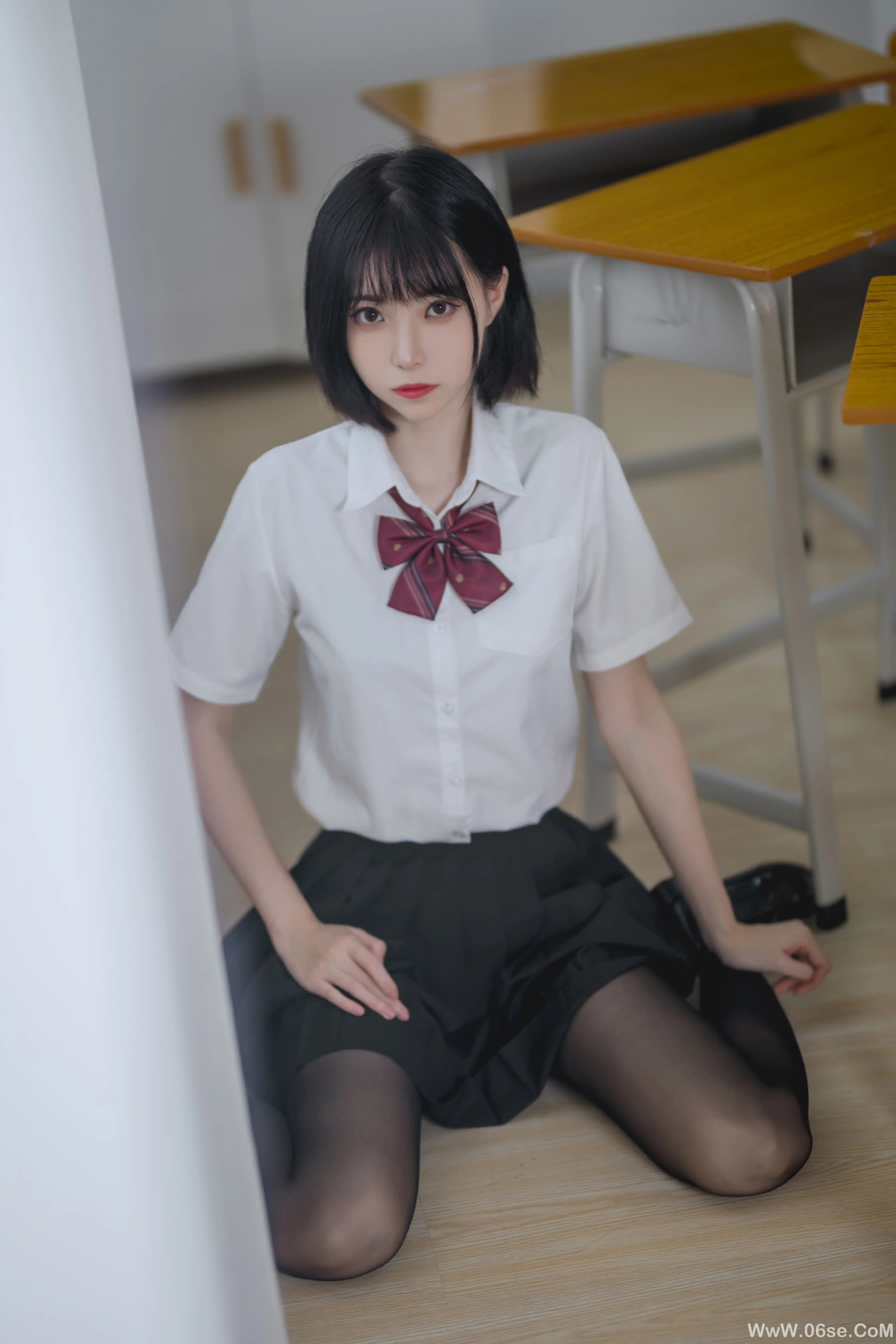 图片[35]-许岚LAN 教室jk黑丝-六色网