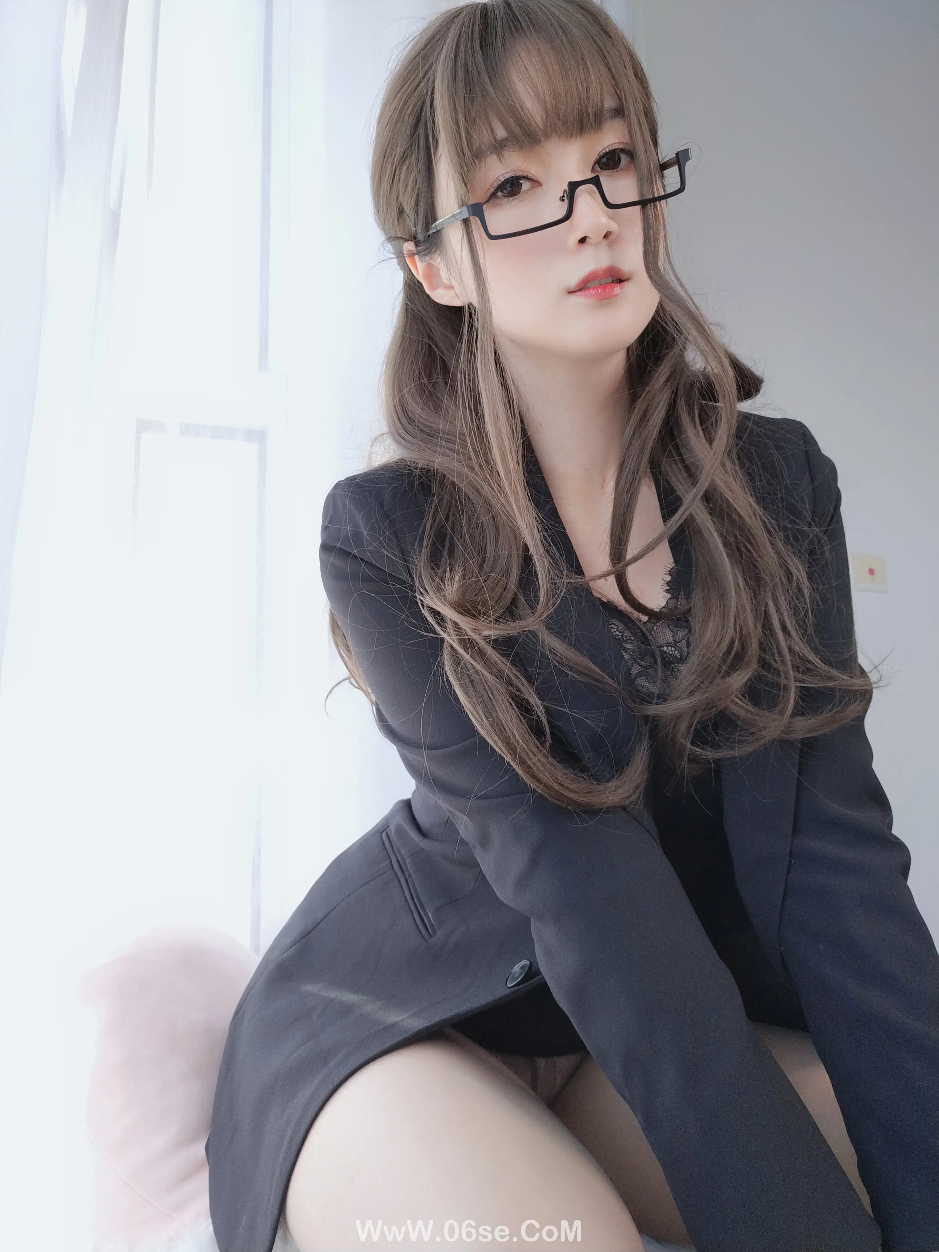 图片[15]-白银81 – 黑西服-六色网