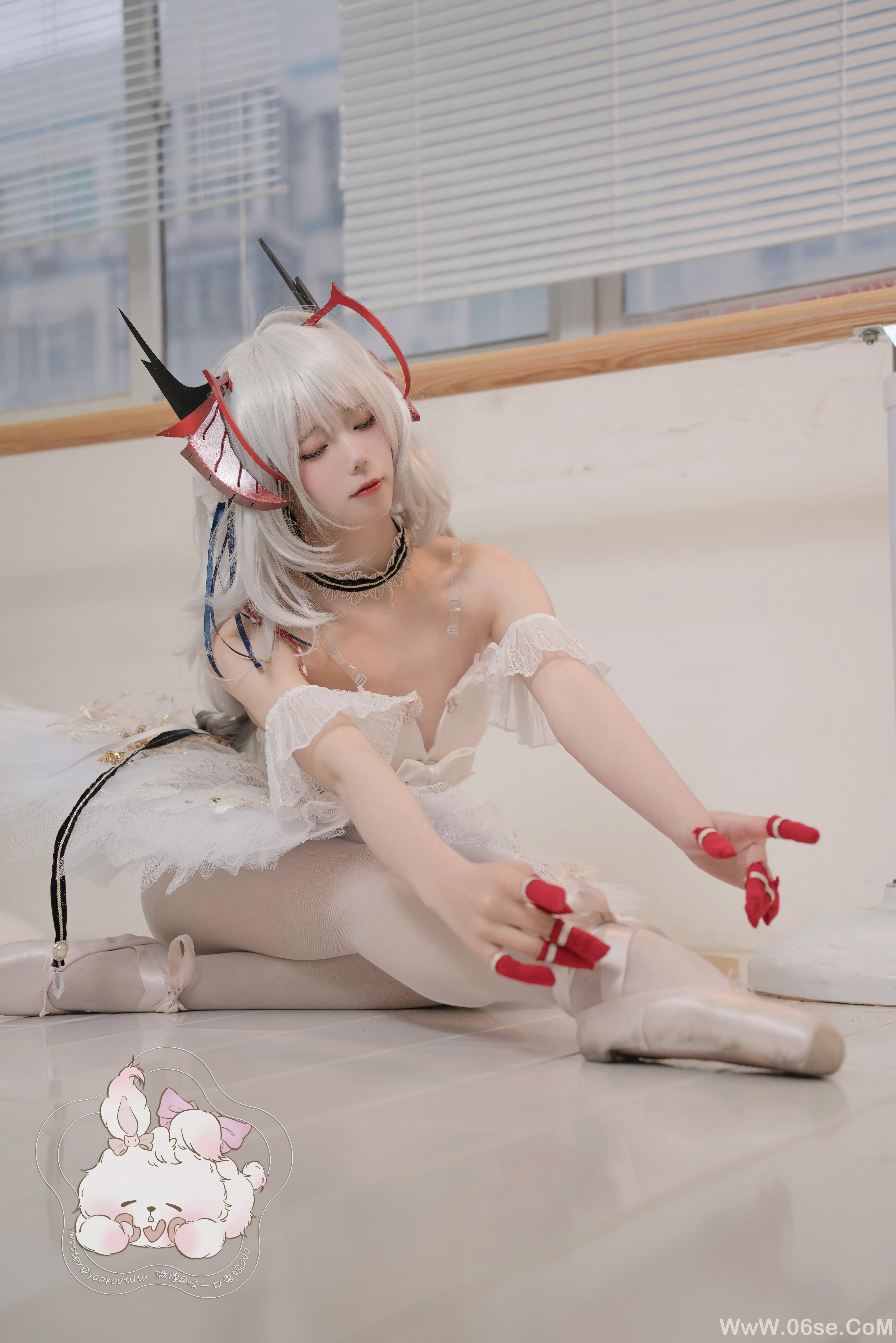 图片[12]-咬一口兔娘_四月订阅『w天鹅之舞』-六色网