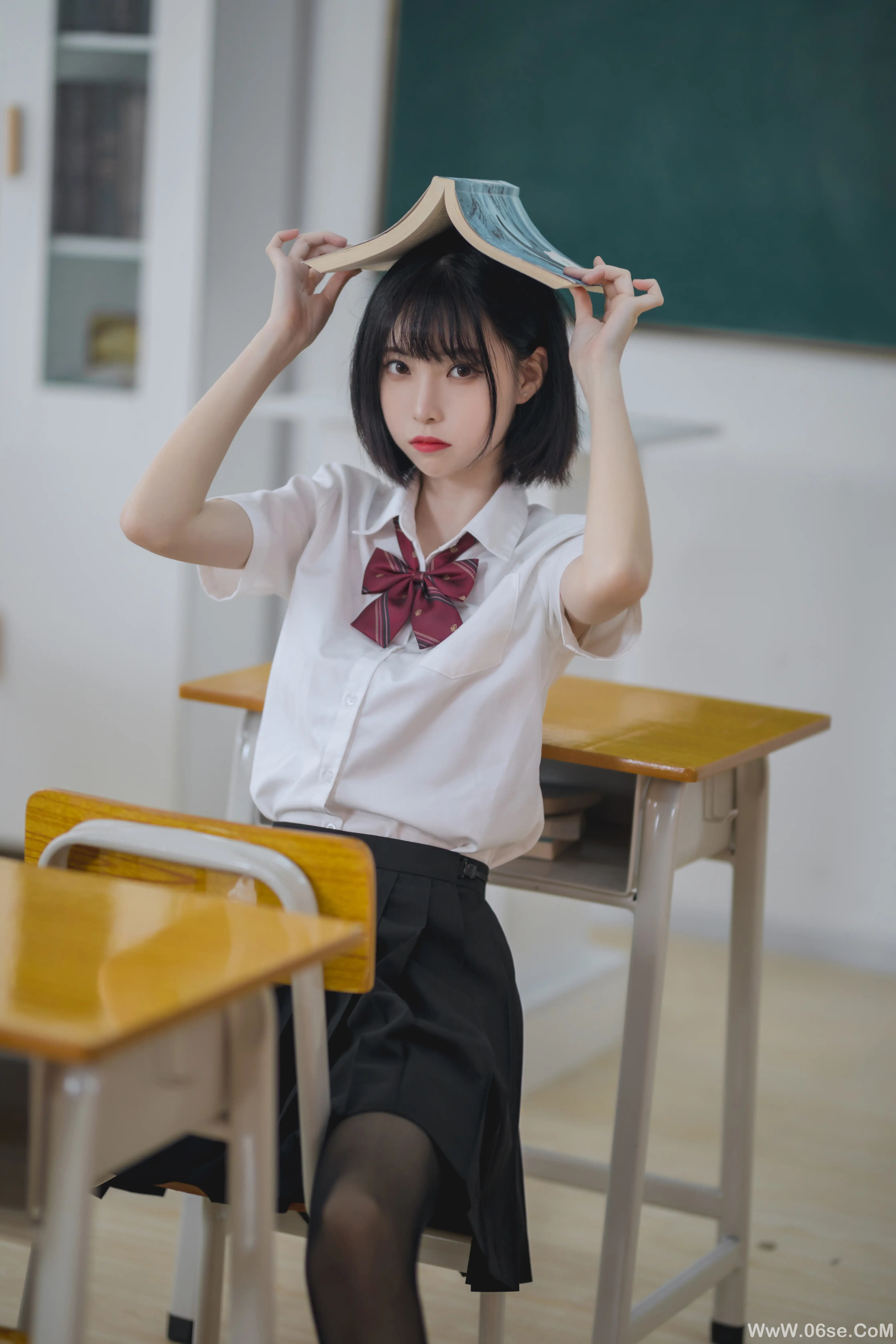 图片[34]-许岚LAN 教室jk黑丝-六色网