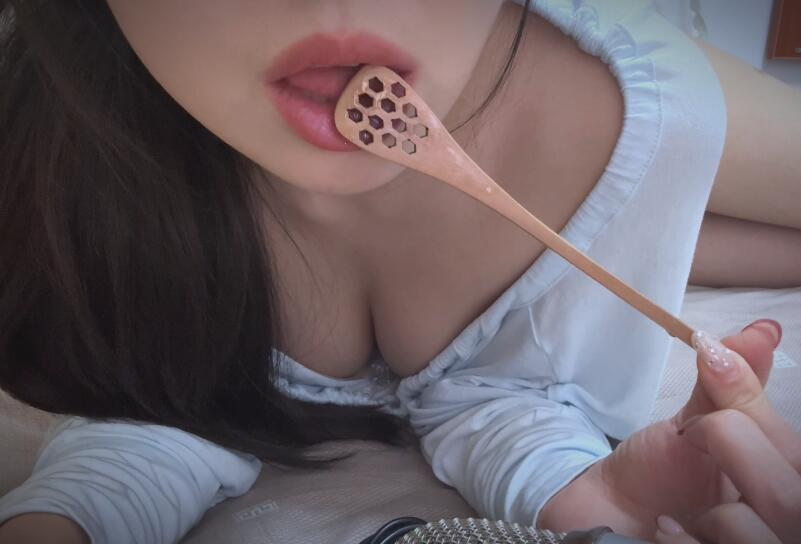 【在线播放】琉璃瓦助眠 2月限定蓝色战袍-asmr小喵